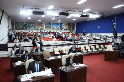 Câmara realiza primeira sessão ordinária após recesso