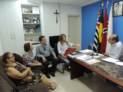 Conselho dos Idosos visita a Câmara de Rio Preto