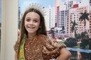 Pauléra recebe a visita da Miss Brasil Infantil