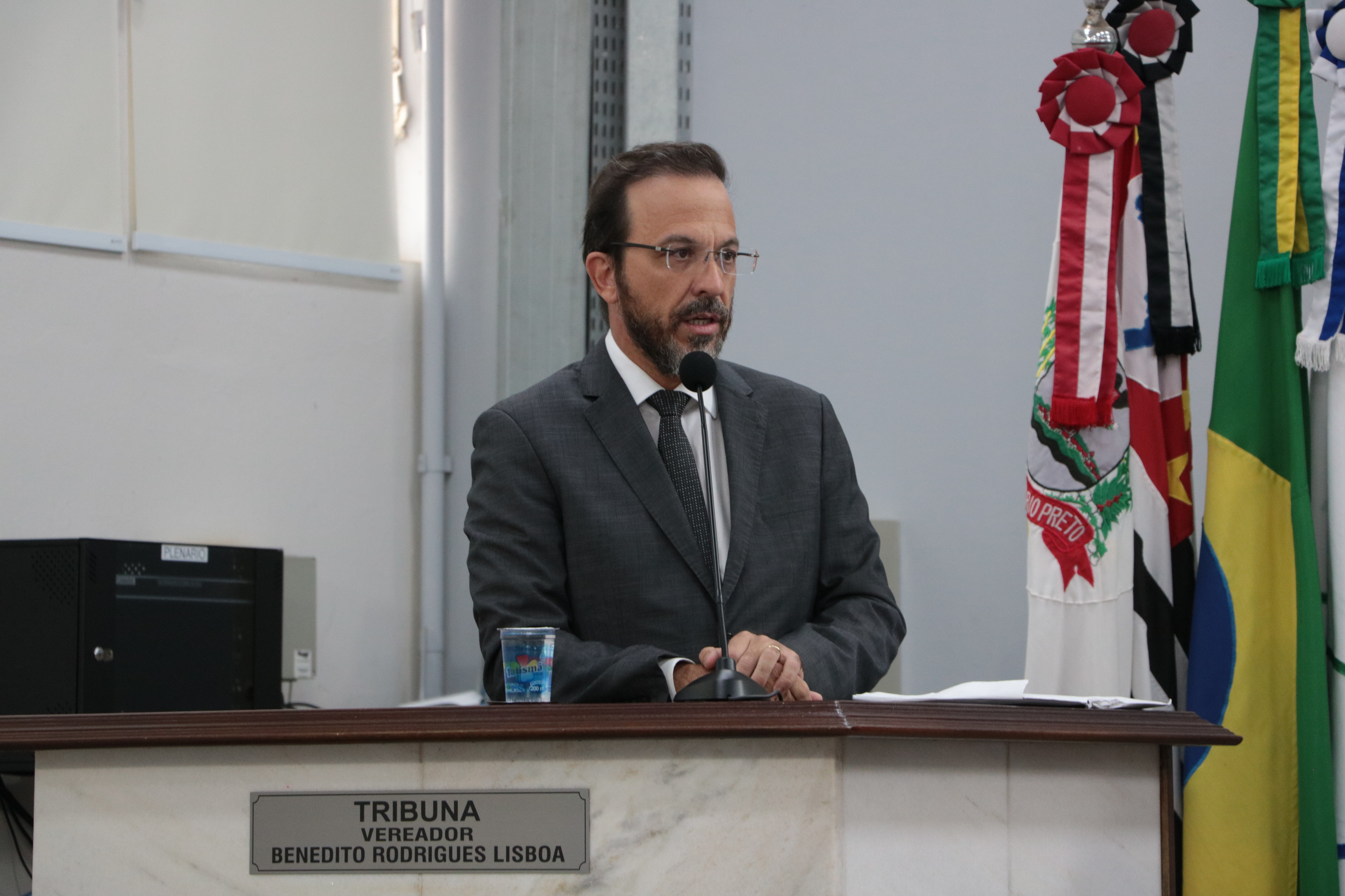 Juiz Evandro Pelarin abordou o assunto na tribuna