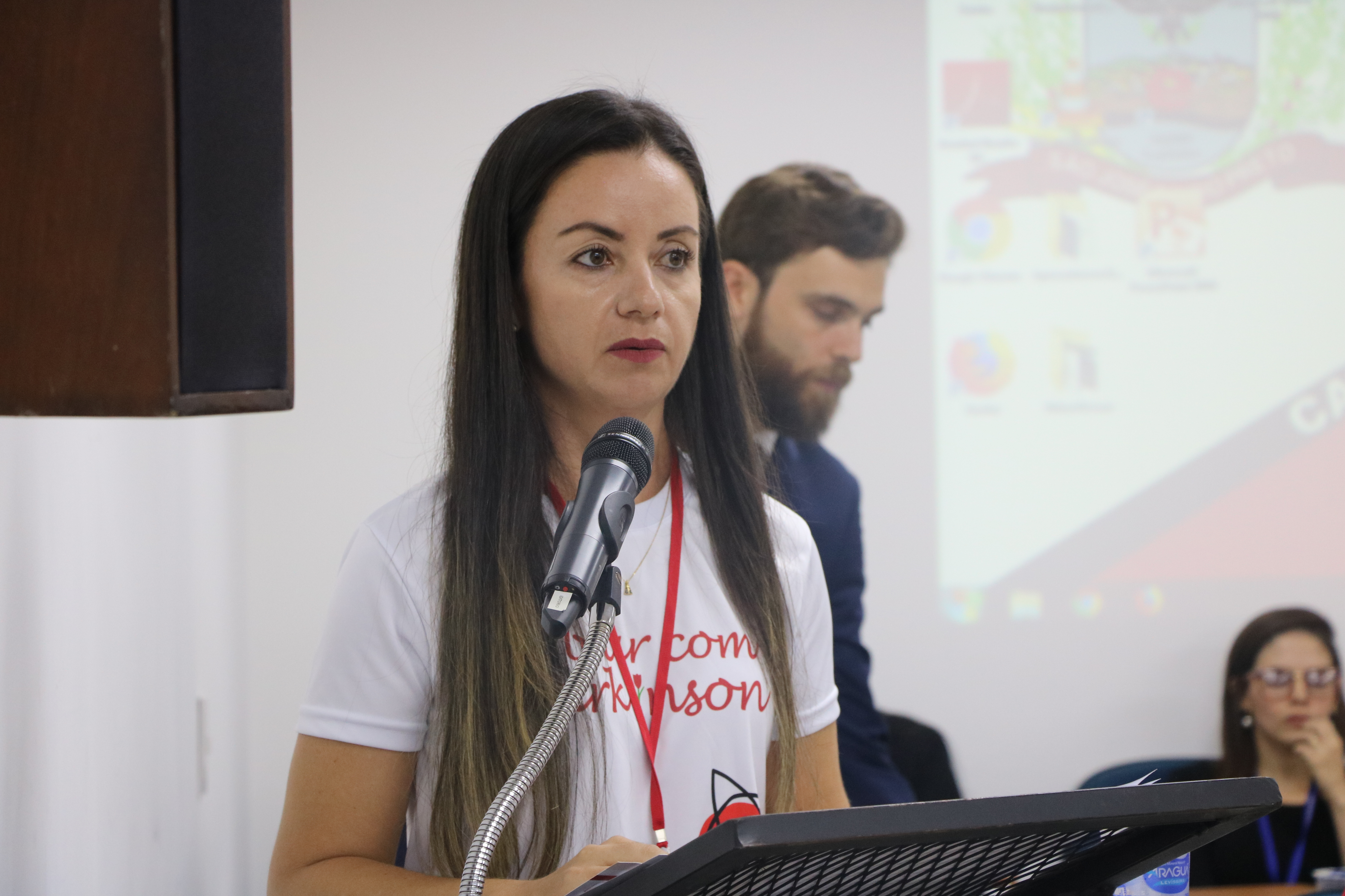 Na Hora do Presidente, Maria Aparecida de Oliveira Lima Izipato falou sobre o Dia Nacional do Parkinsoniano