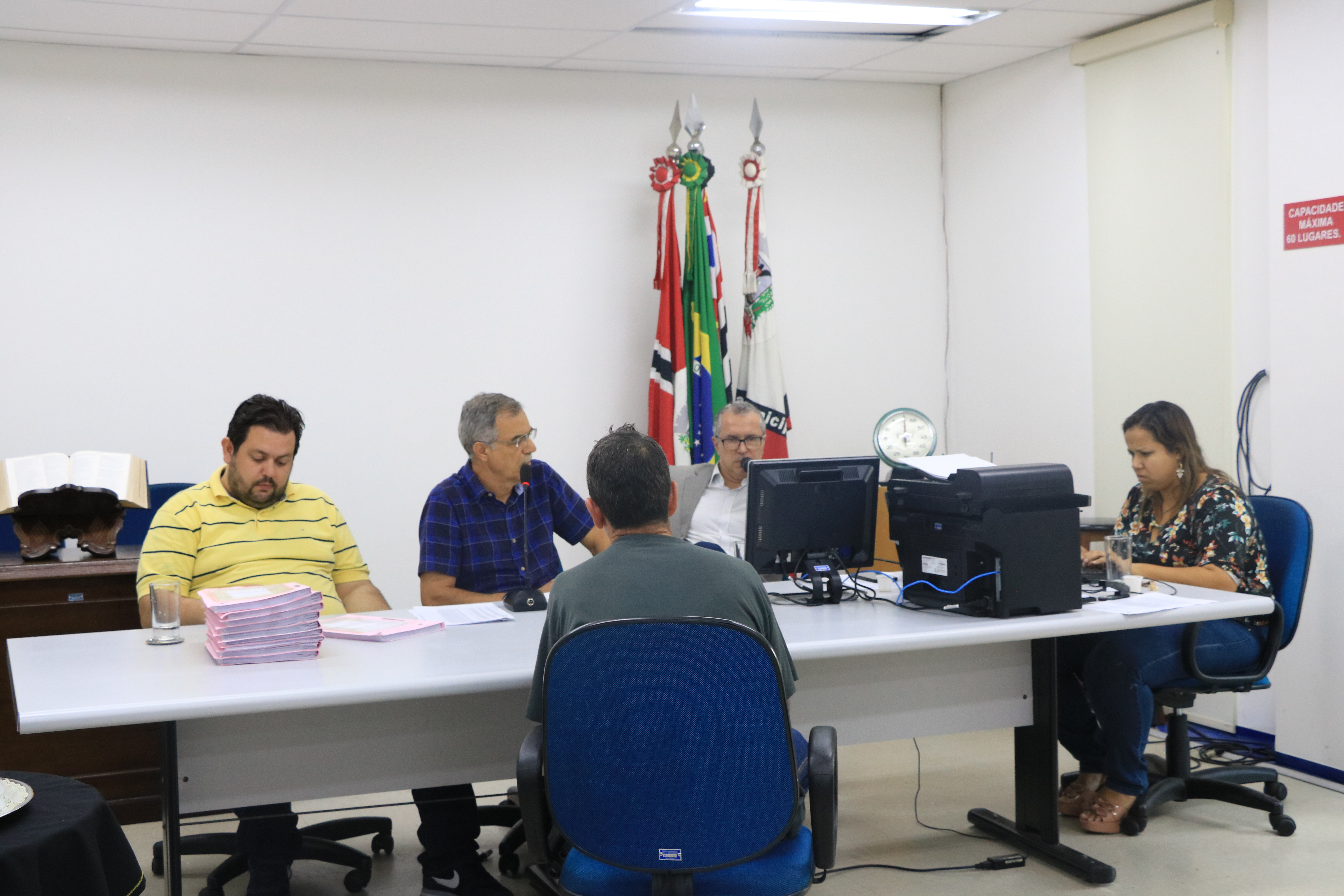 Testemunha presta depoimento à CEI