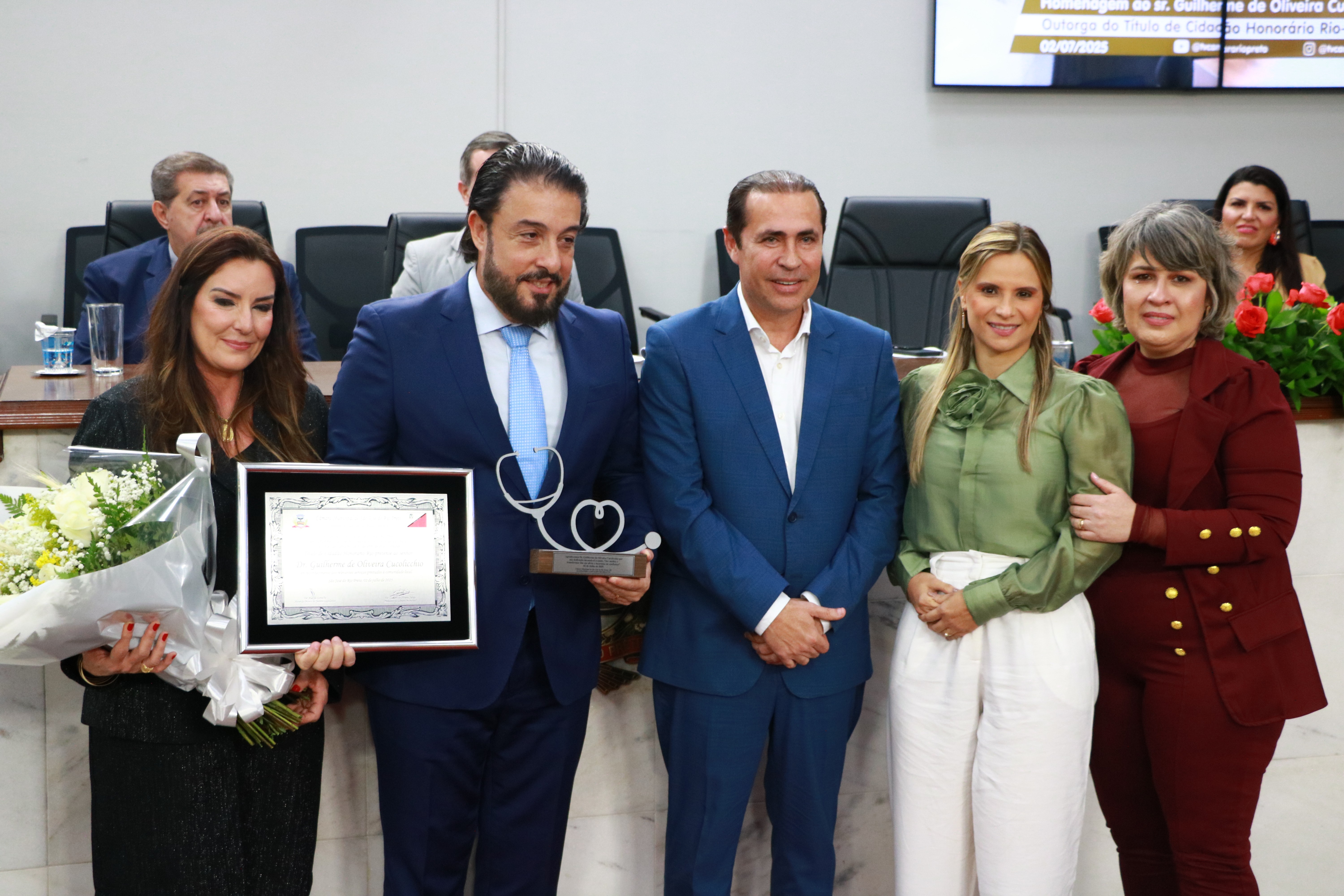 Câmara reconhece trabalho do oncologista Guilherme Cucolicchio
