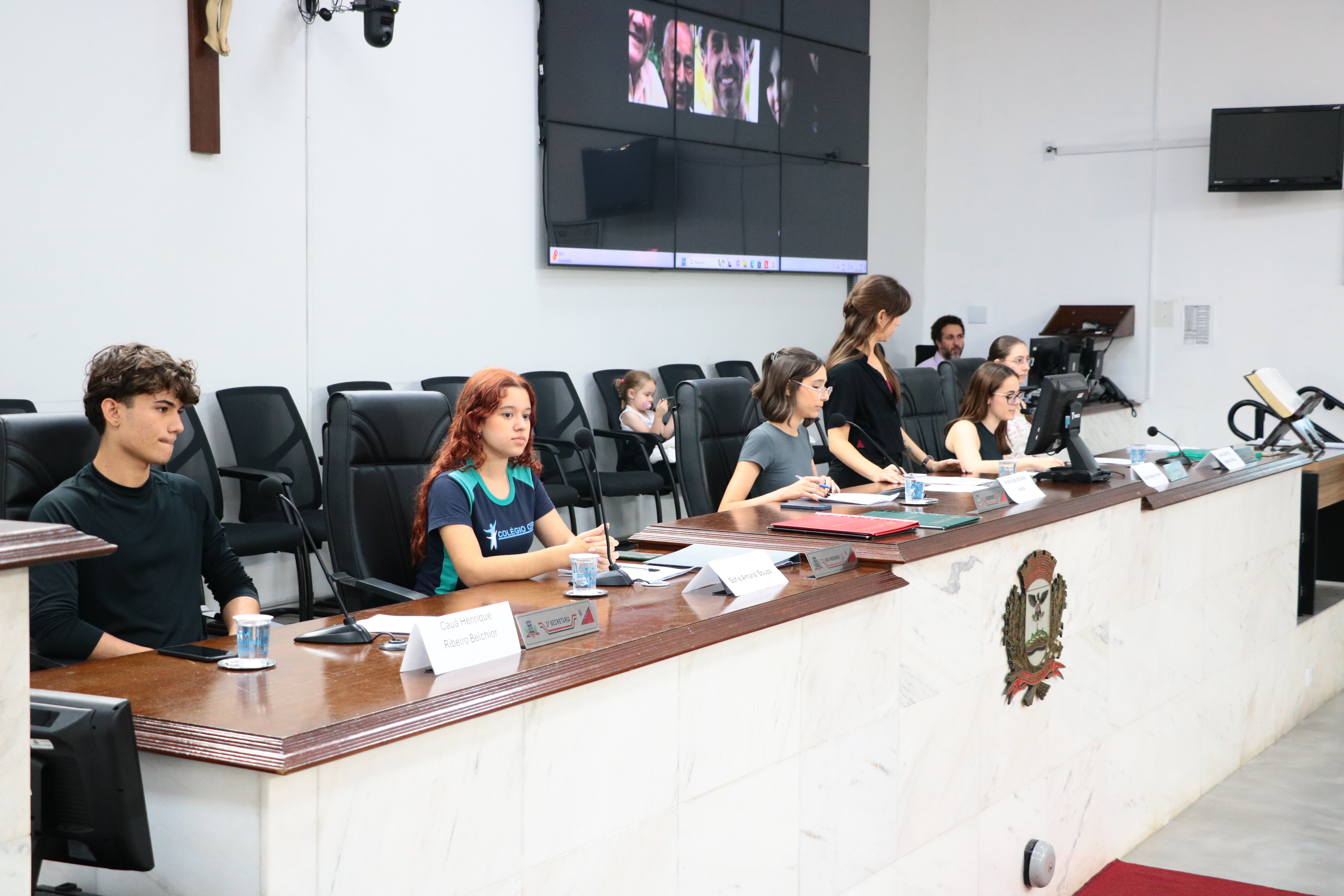 Câmara Jovem aprova 14 projetos em 7ª sessão ordinária