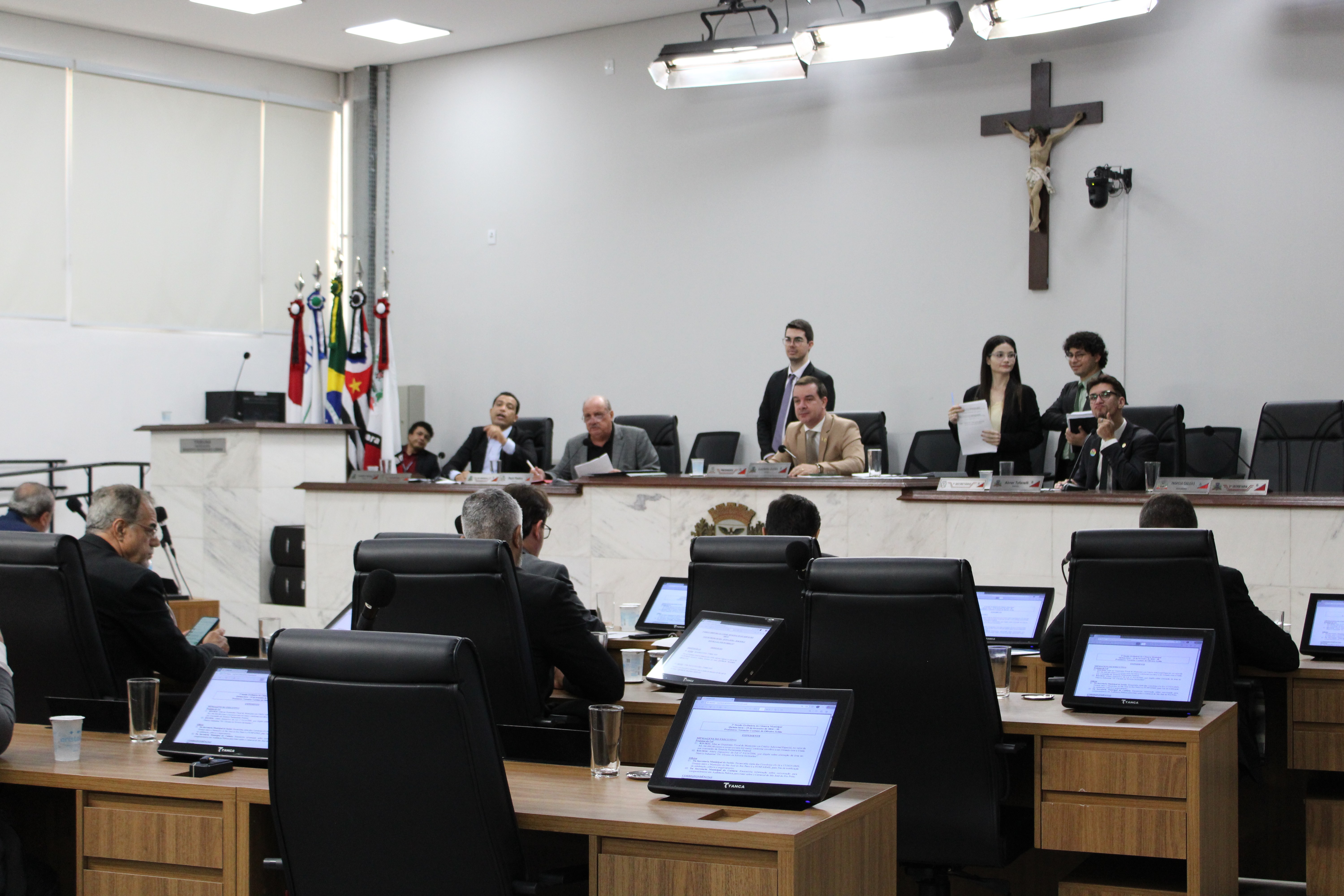 Vereadores aprovam dez propostas na 3ª sessão ordinária