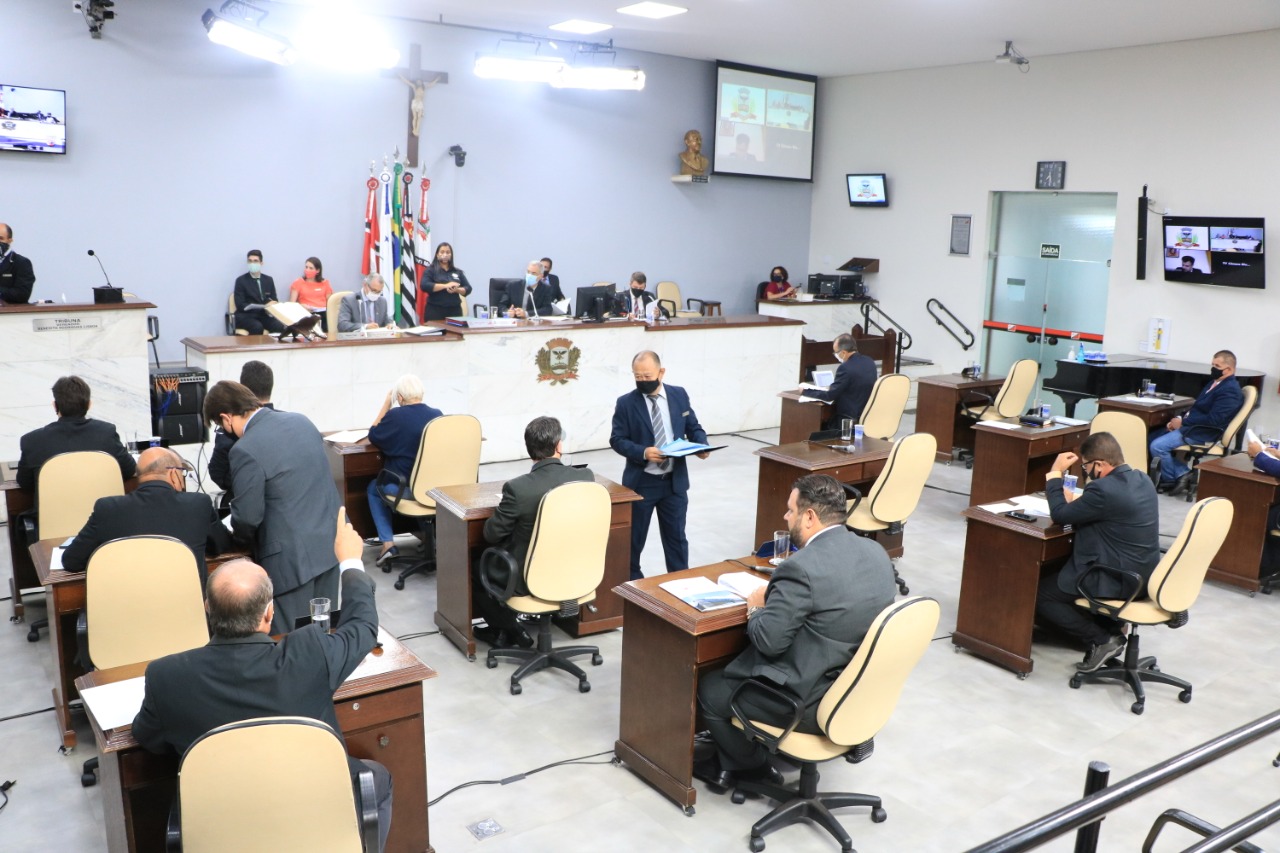 Vereadores derrubaram veto do Executivo ao projeto que autoriza hora extra para guardas municipais