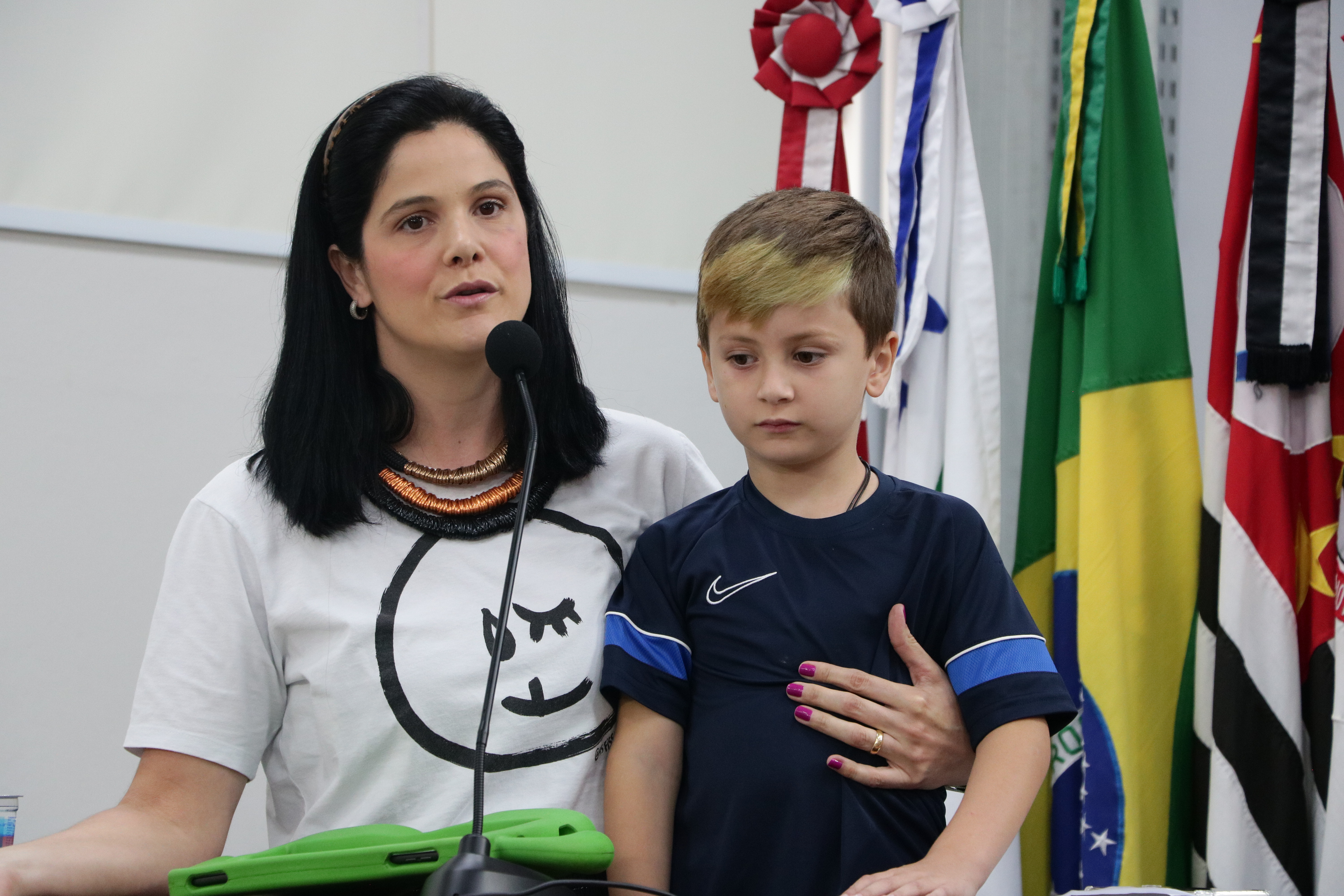Ana Cláudia Morales Finatto Amaral participou da sessão durante o Momento Tribuna Livre