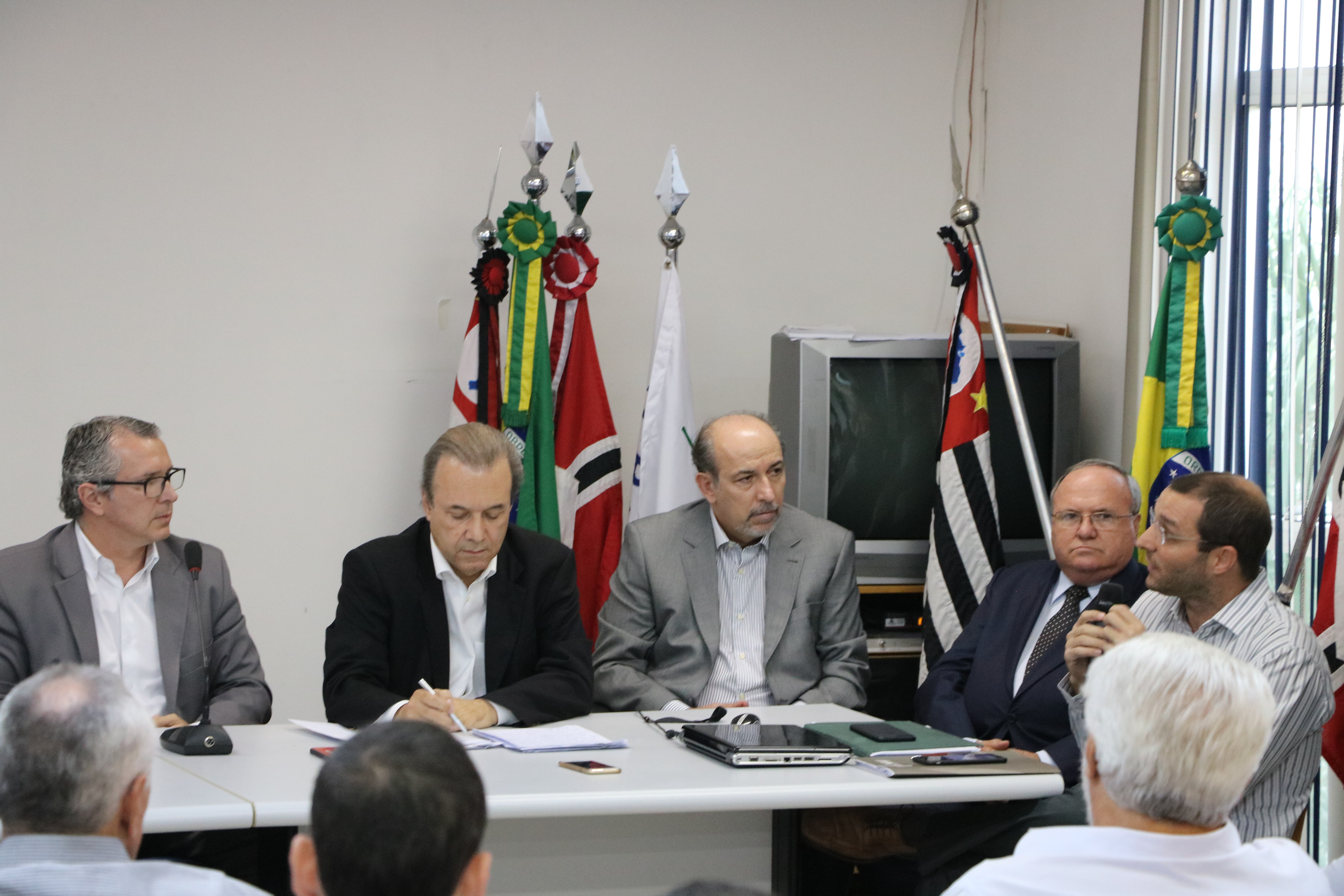 Fasanelli disse que em breve apresenta grupos interessados em assumir Ielar