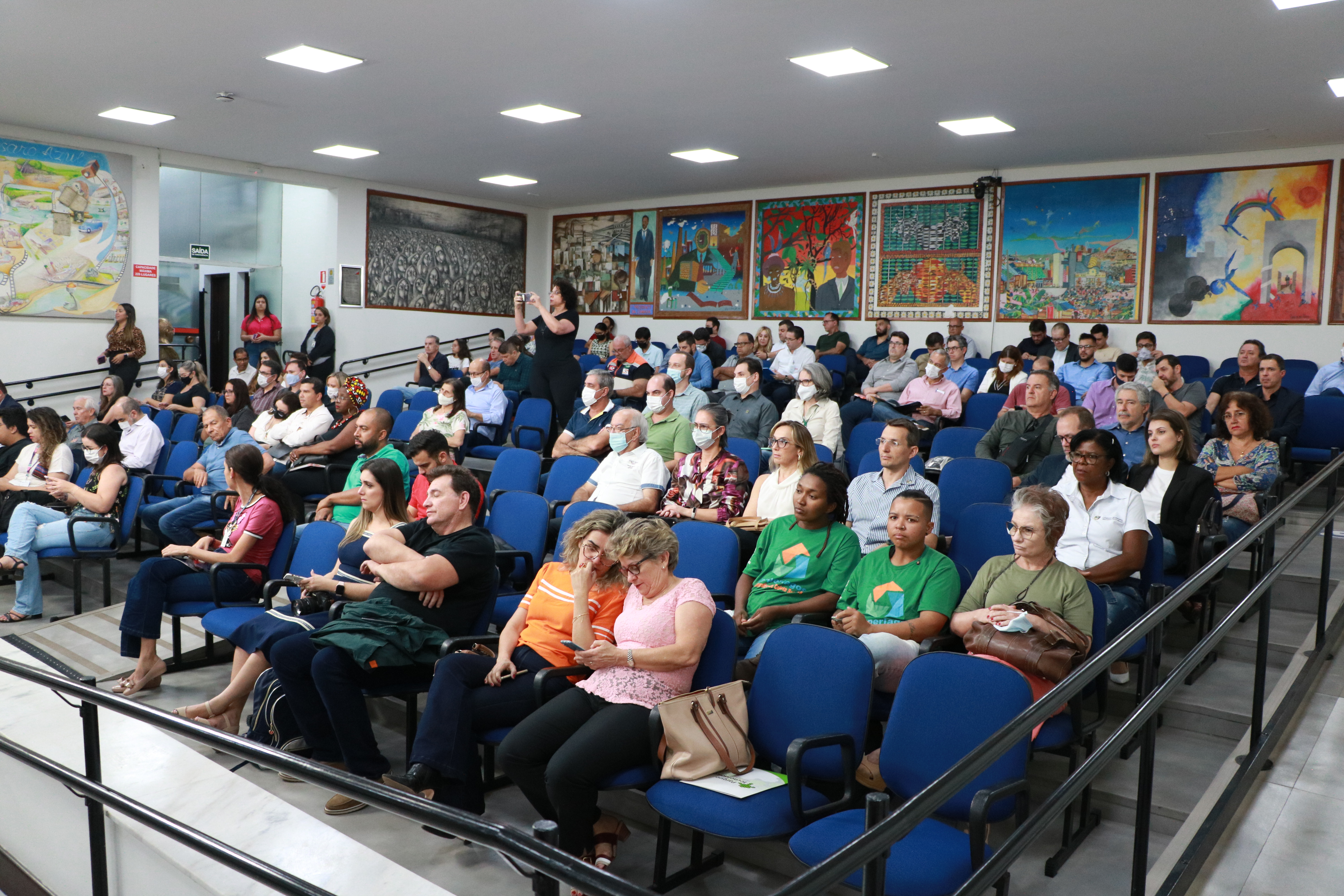 Galeria do Plenário durante evento que debateu cidades inteligentes