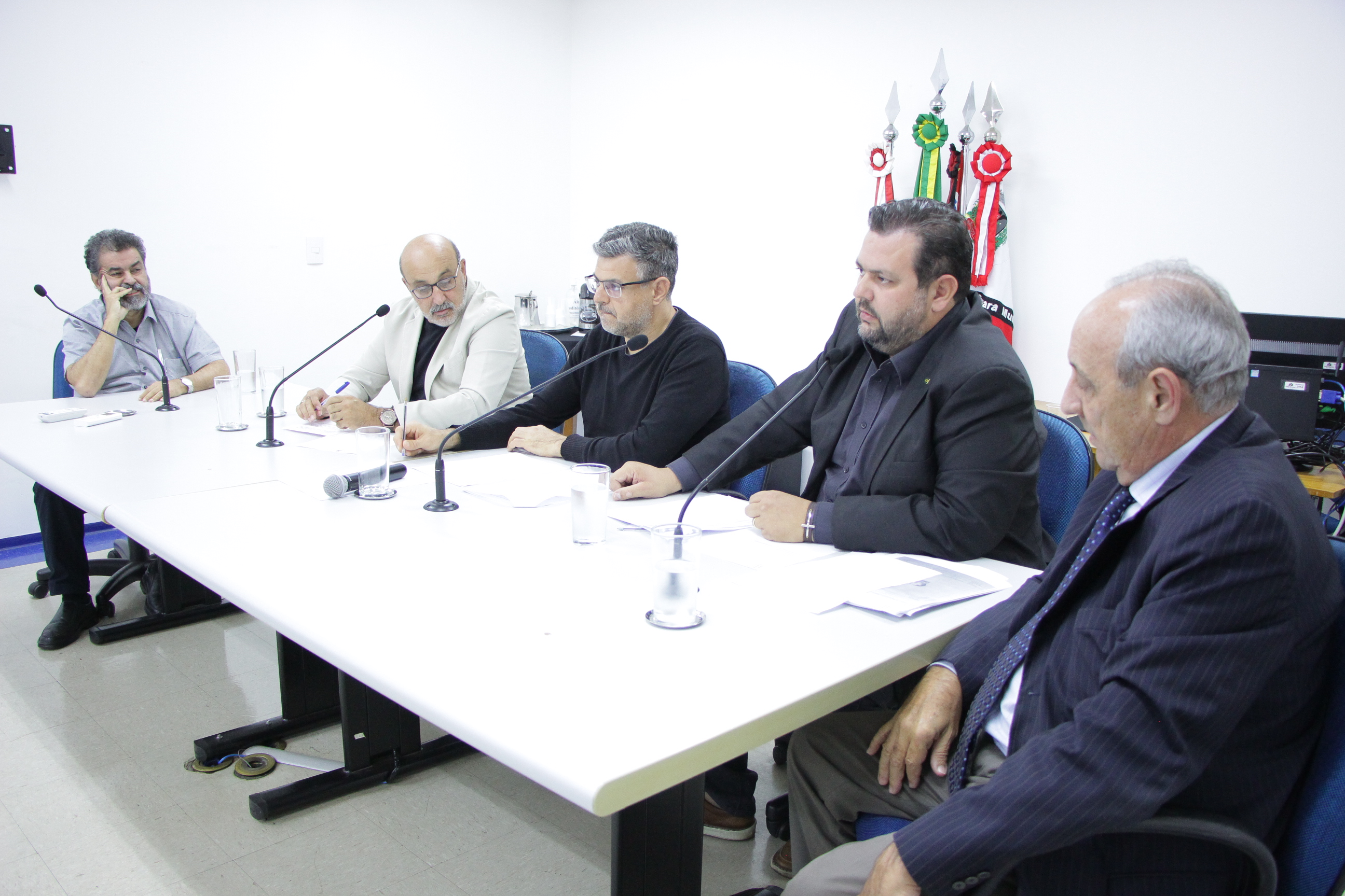 Reunião foi realizada no Auditório da Câmara