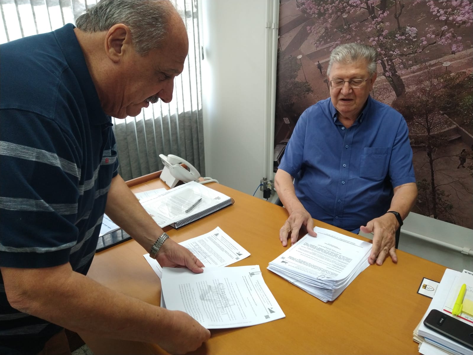 Pauléra entrega a Bolçone indicações de vereadores com destinação de recursos a entidades: acordo