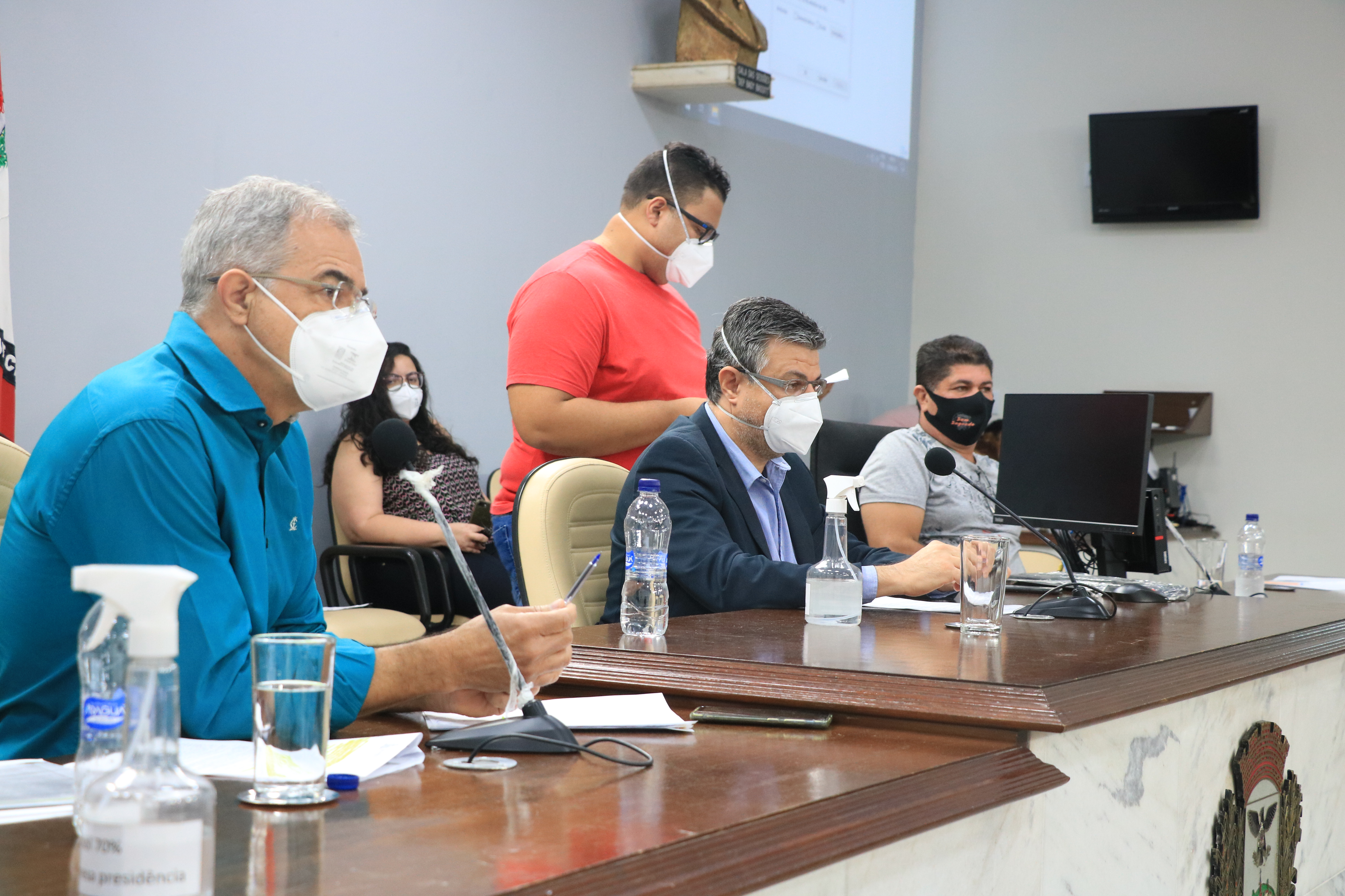 Vereadores investigam empresa que estaria coagindo trabalhadoras a fazer curso, sob pena de demissão