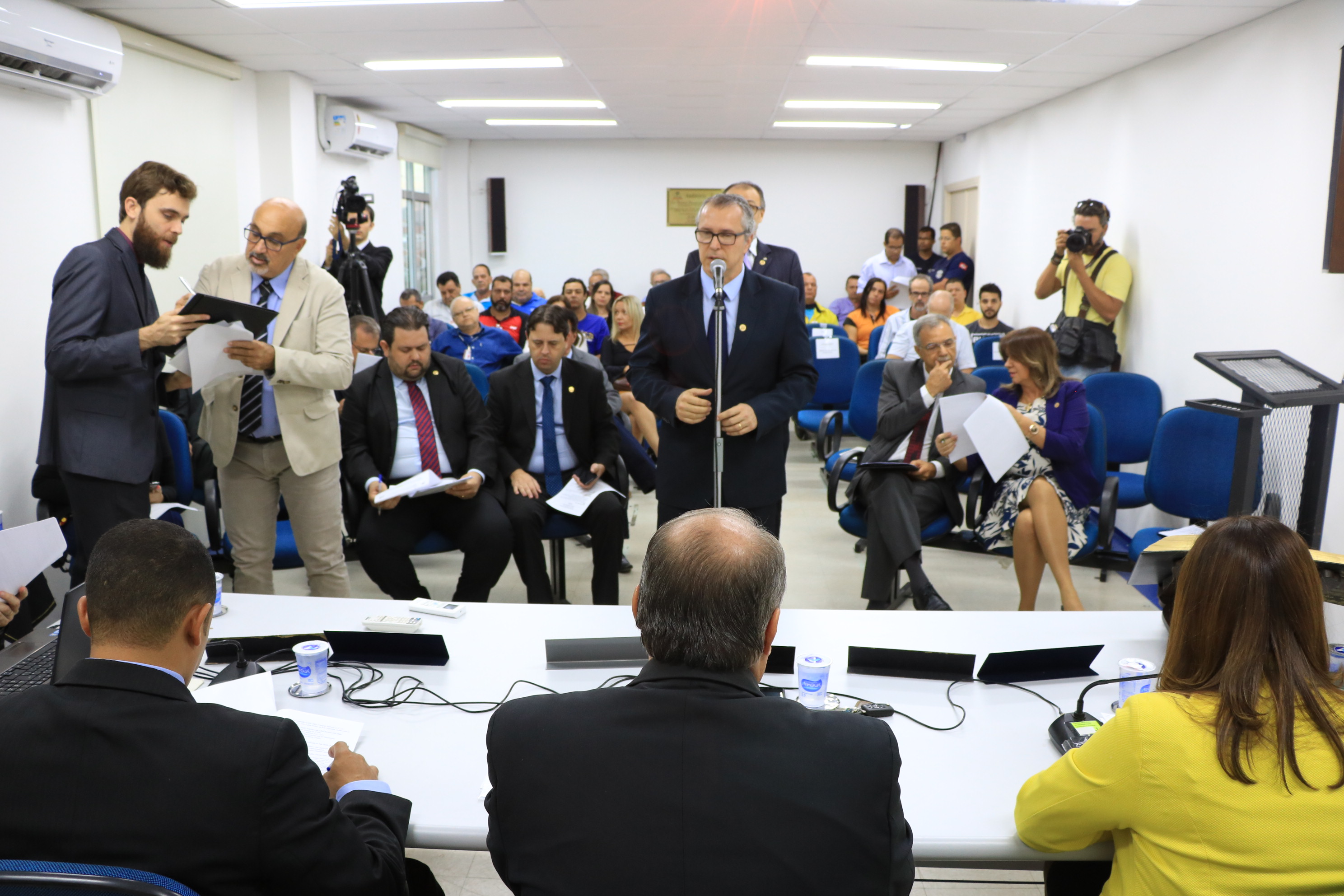 Sessão será realizada no auditório da Câmara