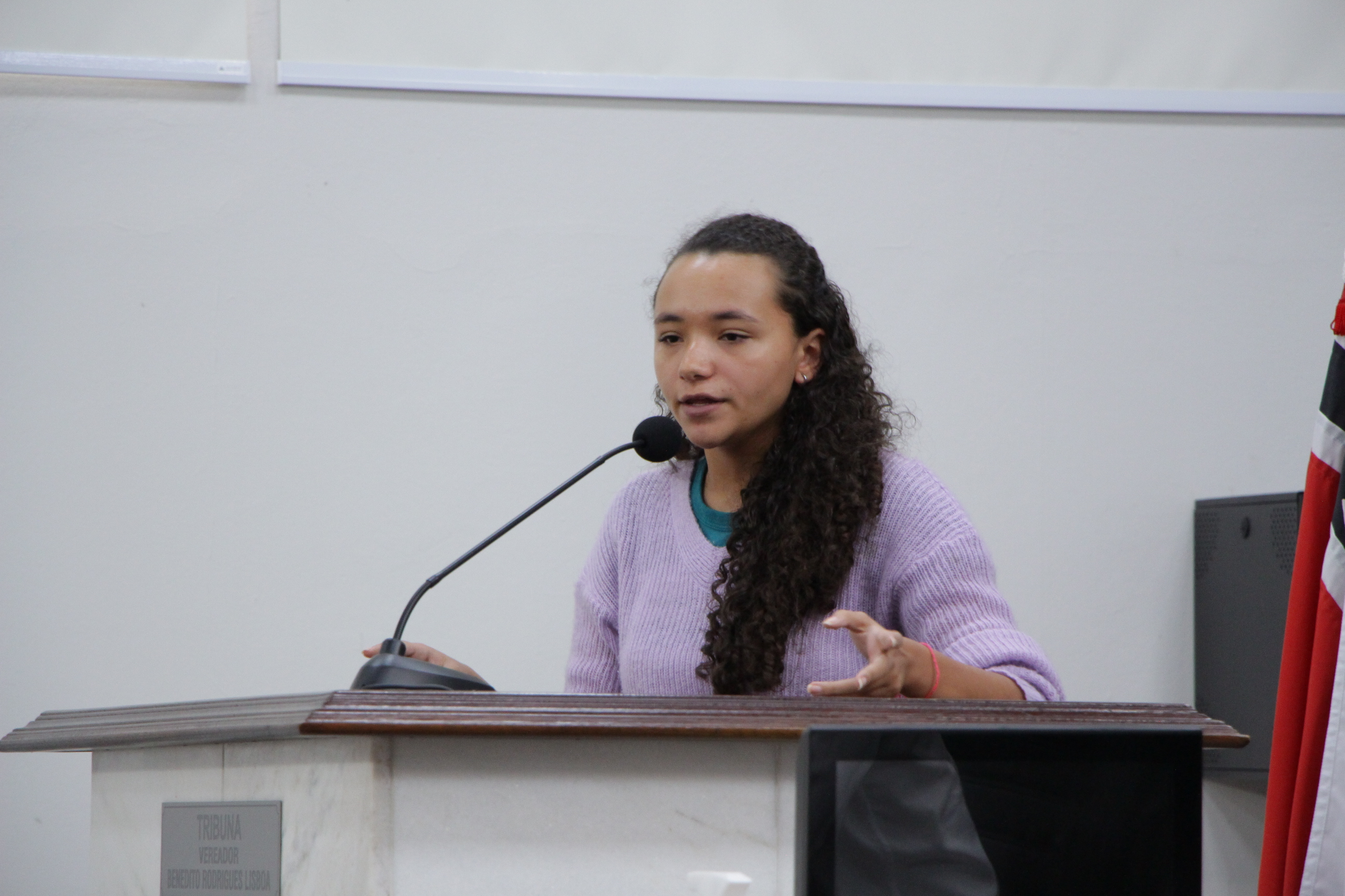 Anna Laura Praxedes cobrou solução para pobreza menstrual