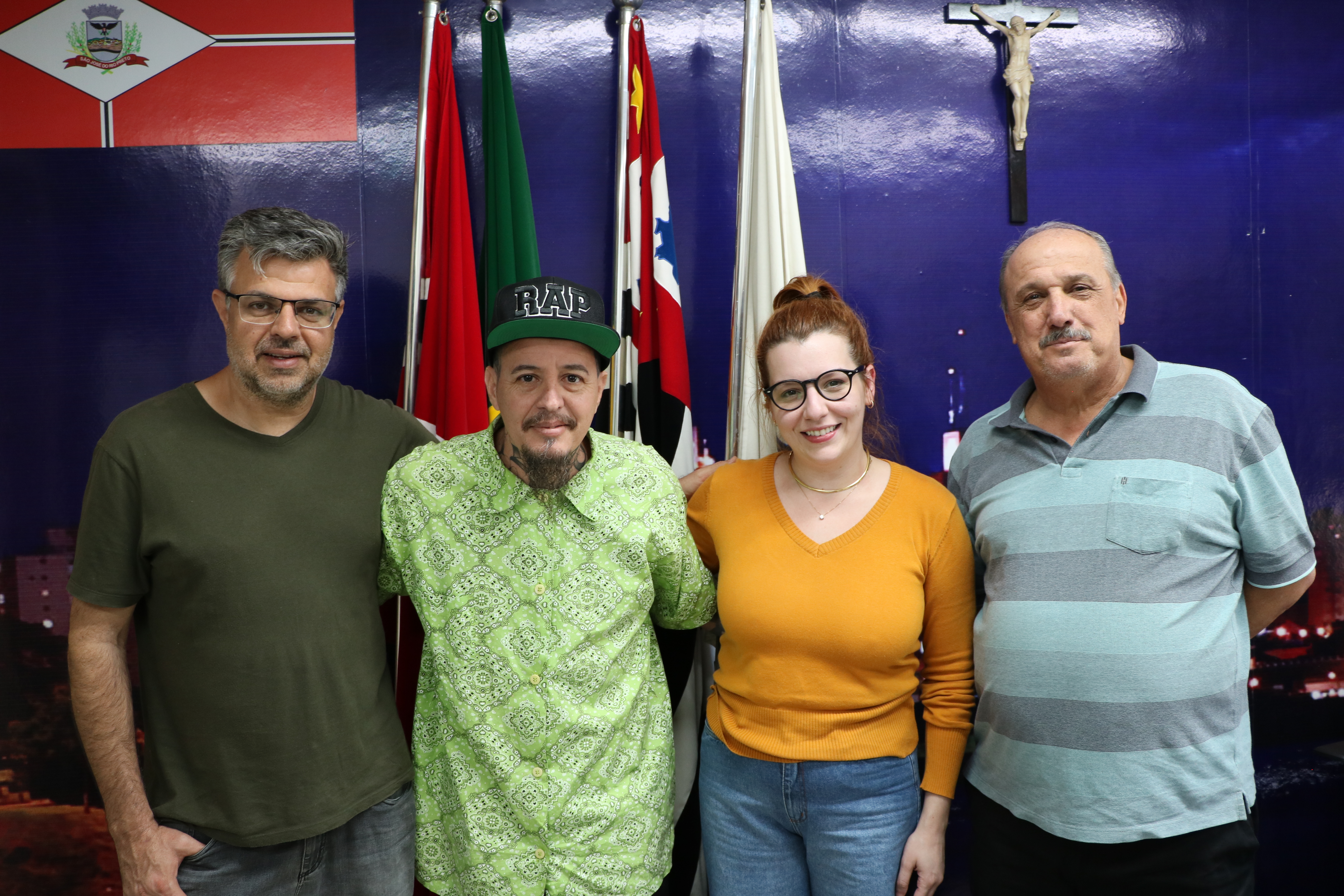 Rillo, Ricka, Luciana Fontes e Paulo Pauléra no ato de posse