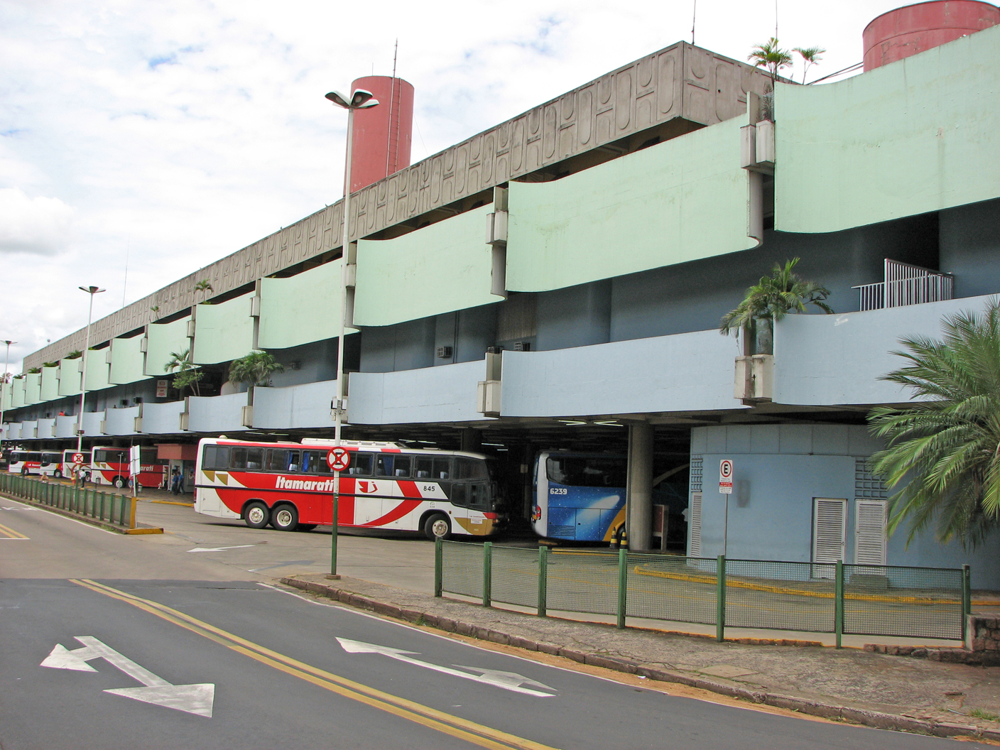 Atual prédio da estação rodoviária