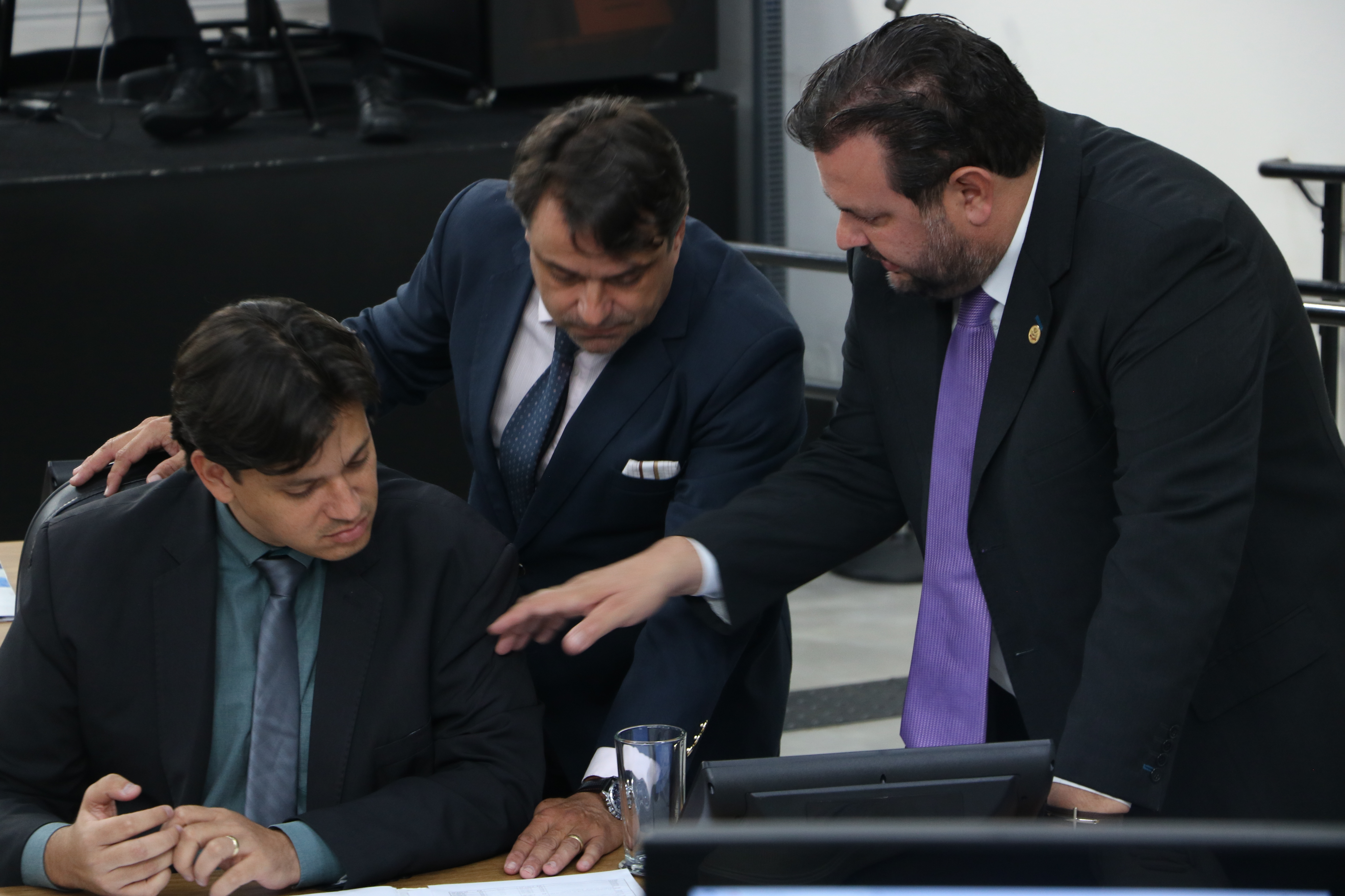 Vereadores defendem ações para mais segurança nas escolas