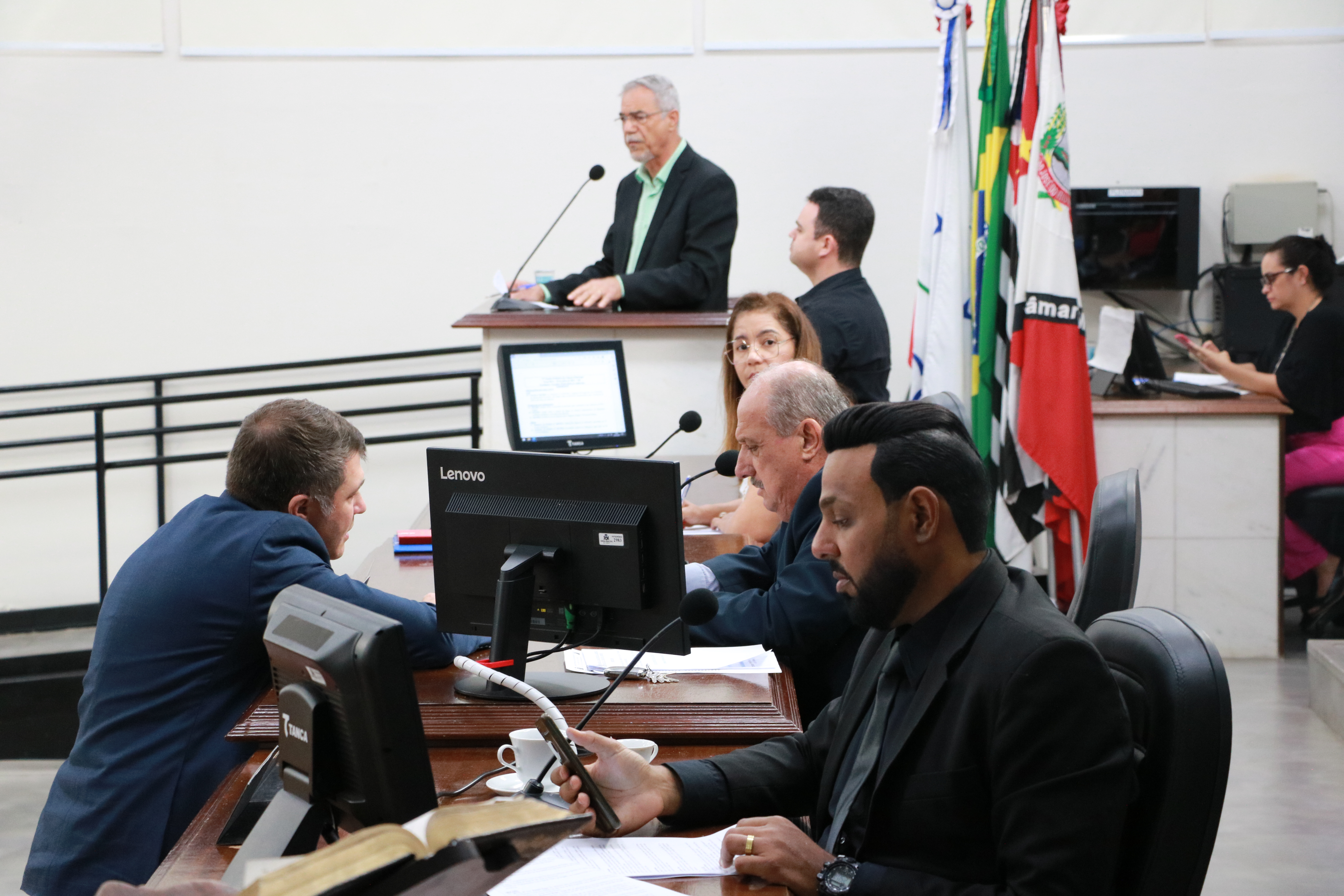 Vereadores analisam 10 projetos na 28 sessão ordinária de 2023