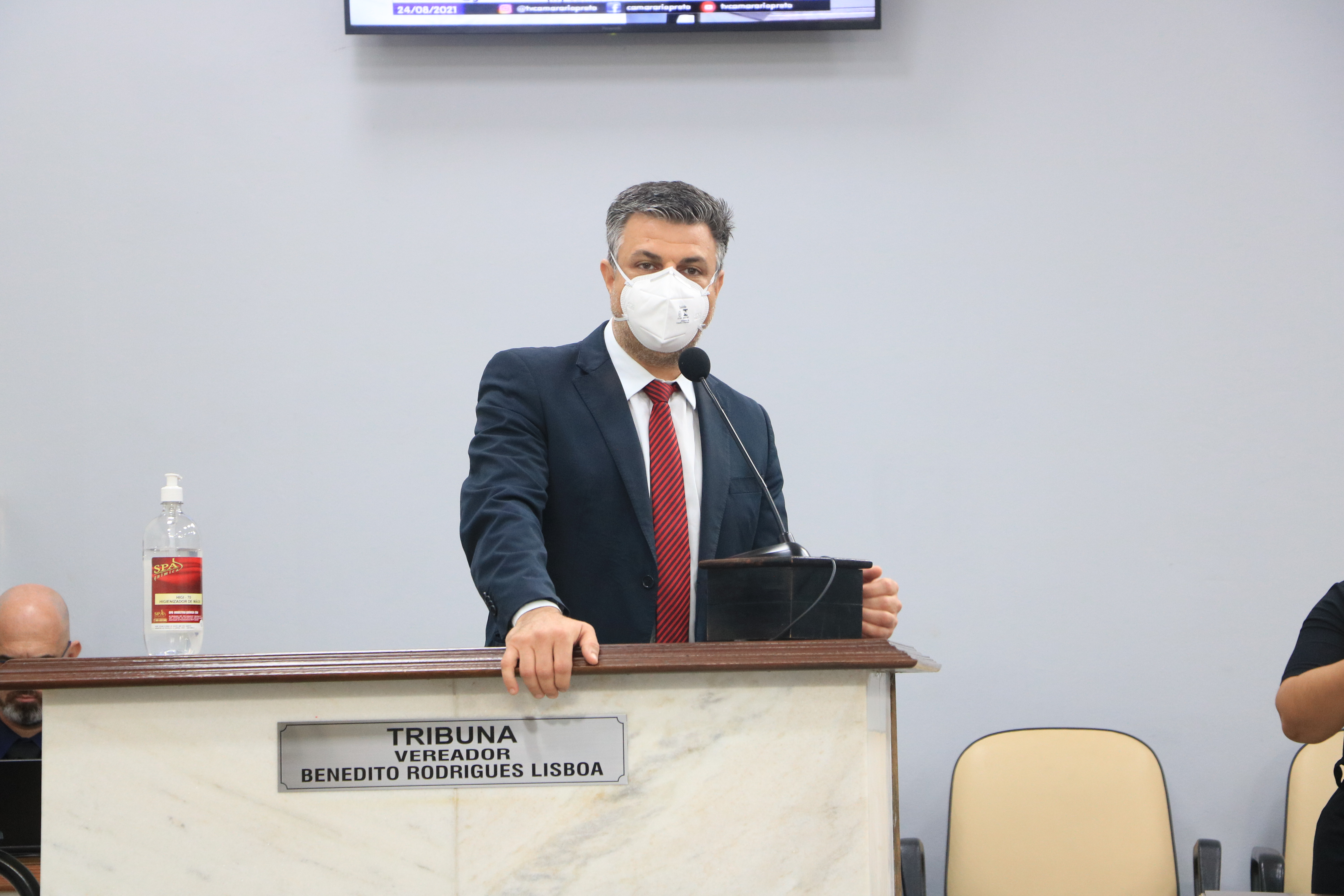 Rillo pediu convocação de secretário para explicar renovação de contrato do transporte