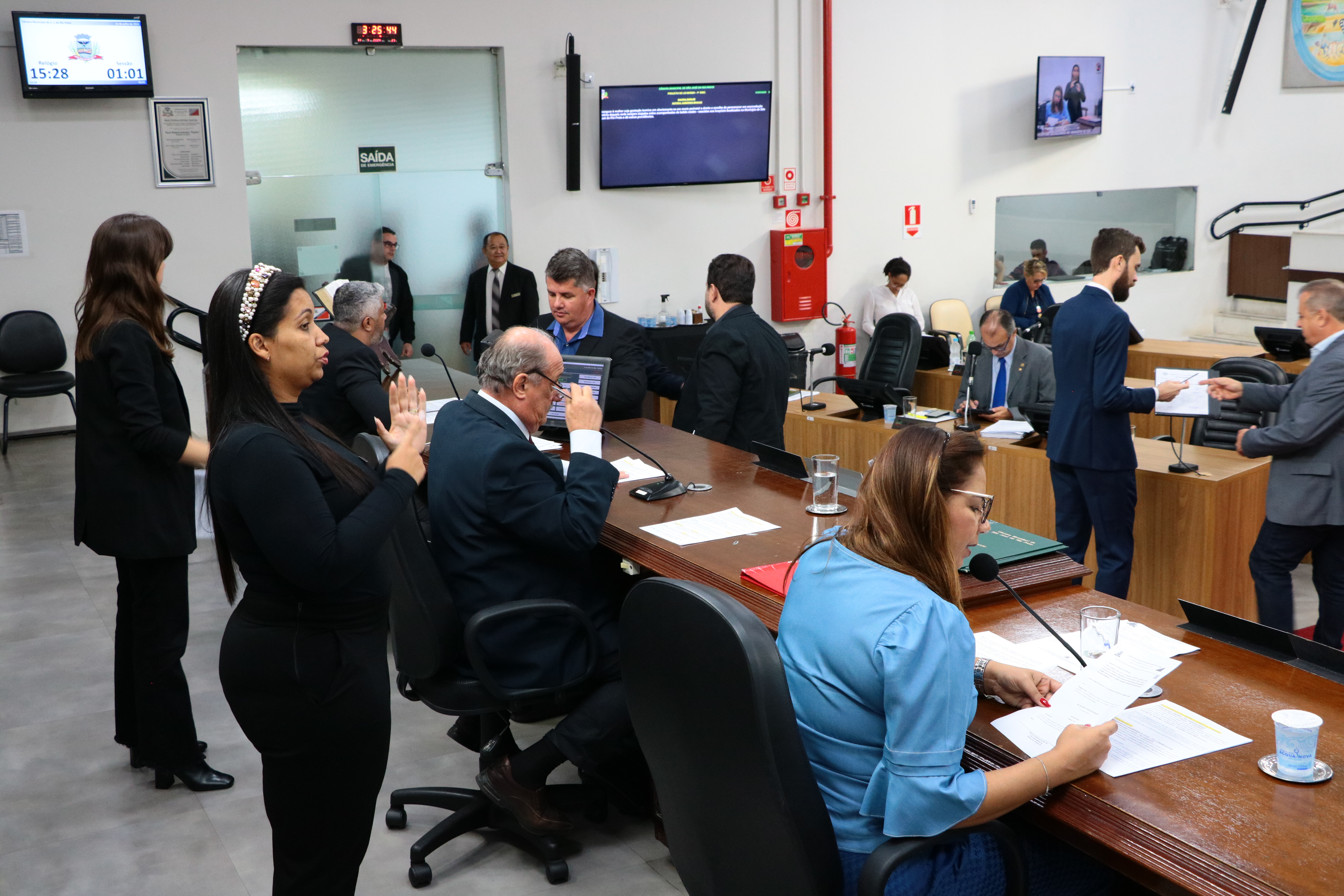 Vereadores aprovaram seis projetos durante a 25ª sessão de 2024