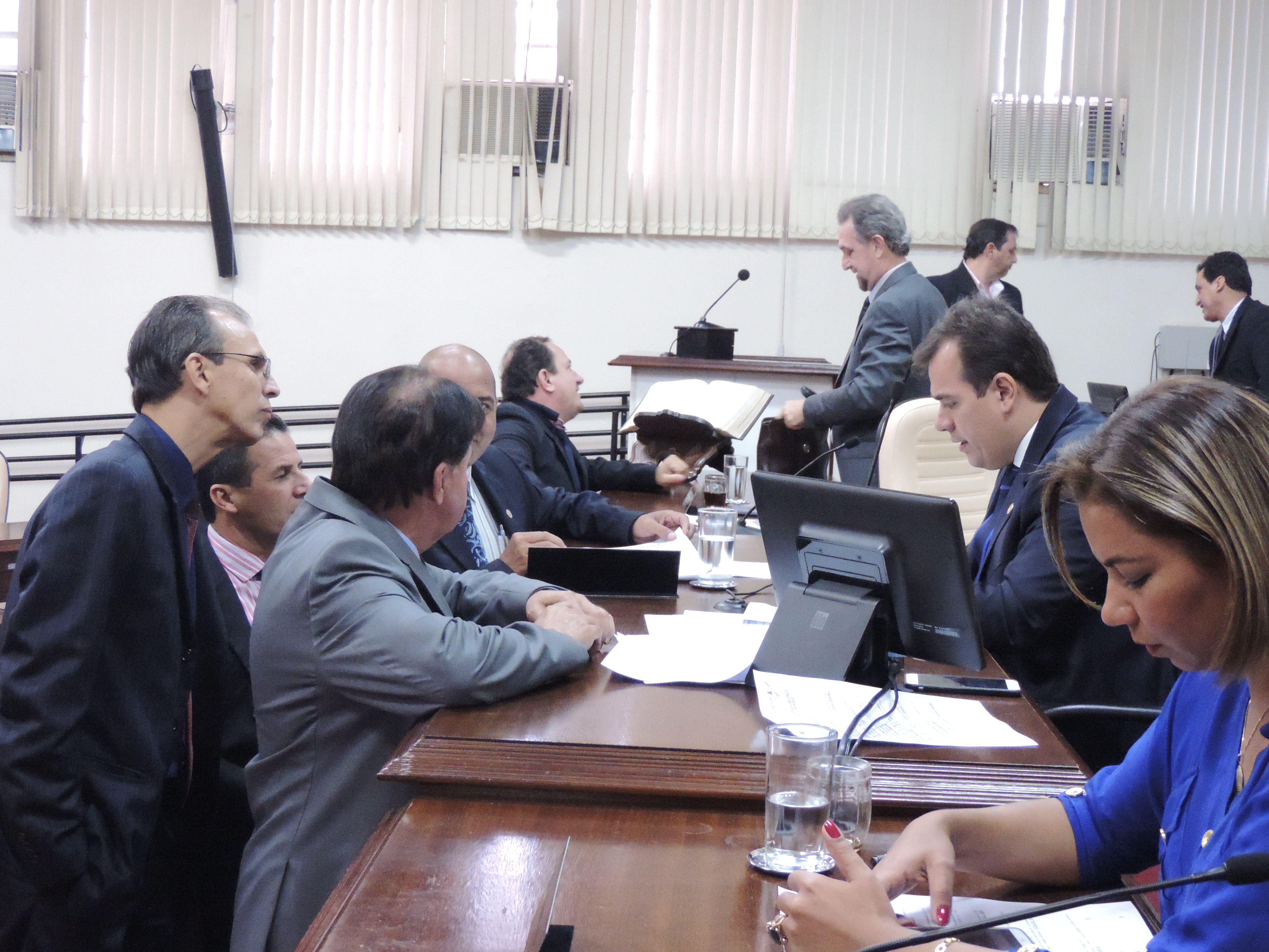 Oito propostas estão em pauta para análise dos vereadores