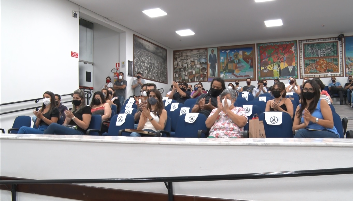Atualmente, 84 mulheres integram a equipe do Legislativo