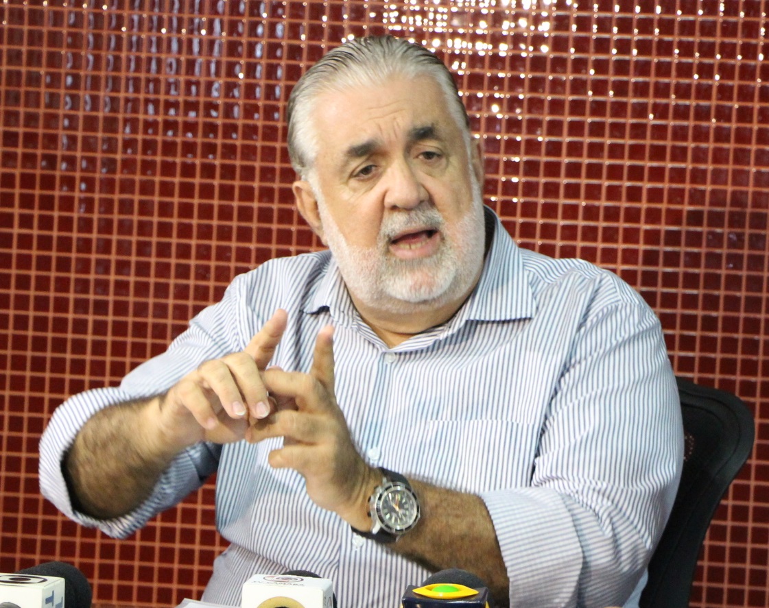 Valdomiro retirou da nova proposta termos como "cisco" e "bituca de cigarro"