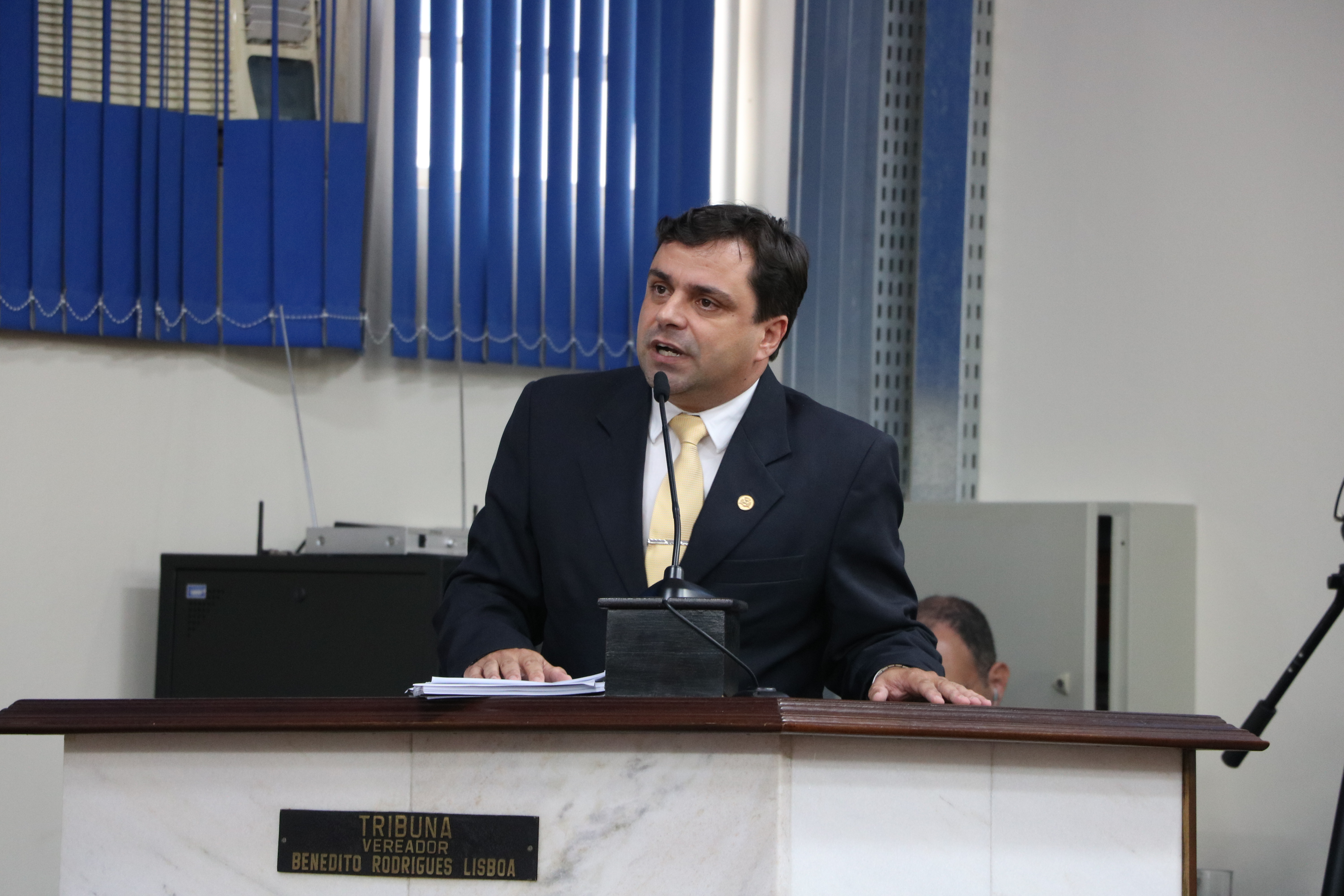 Dornelas diz que parcelamento facilita regularização de veículos