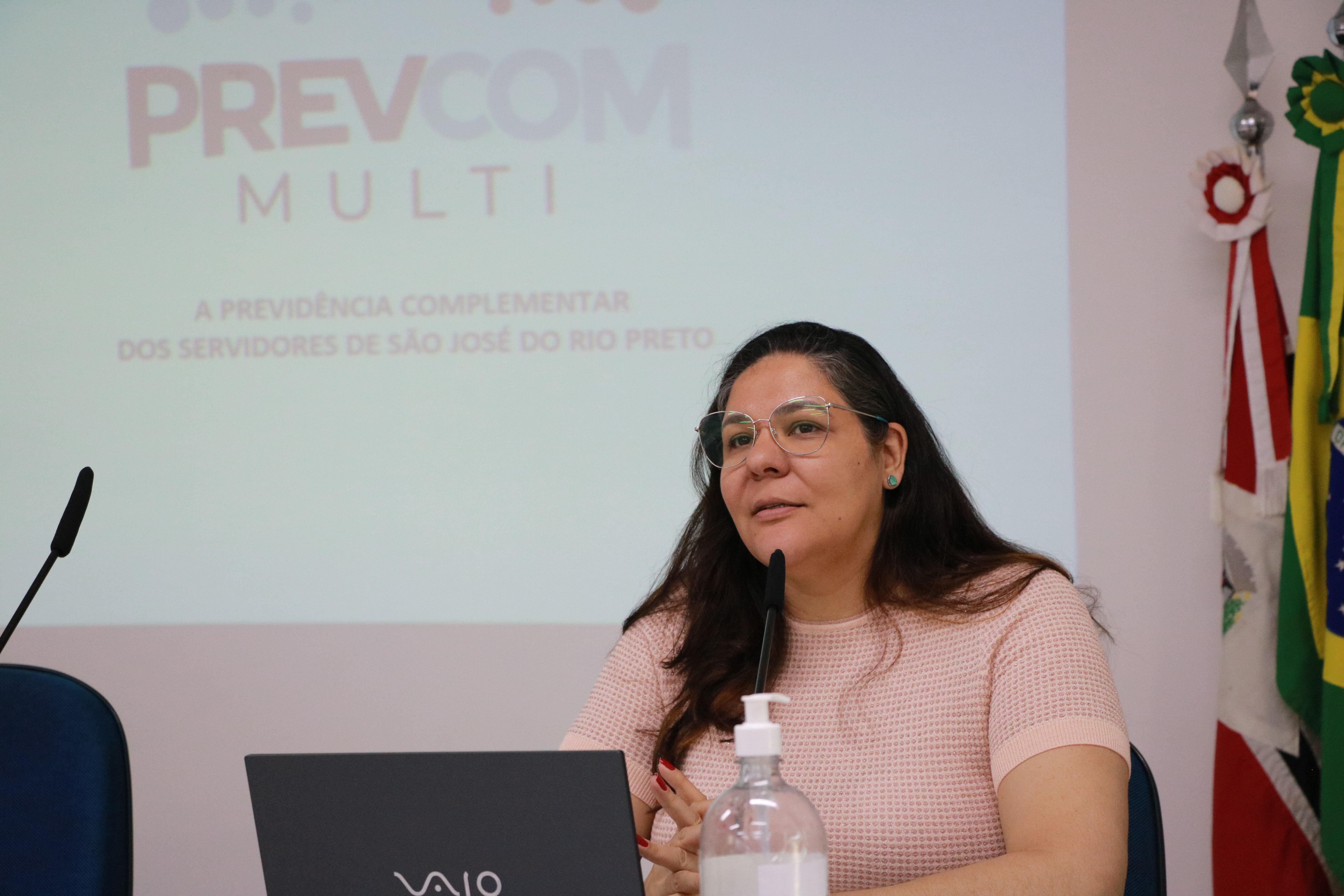 Palestra foi ministrada por Josi Andrade, da Prevcom