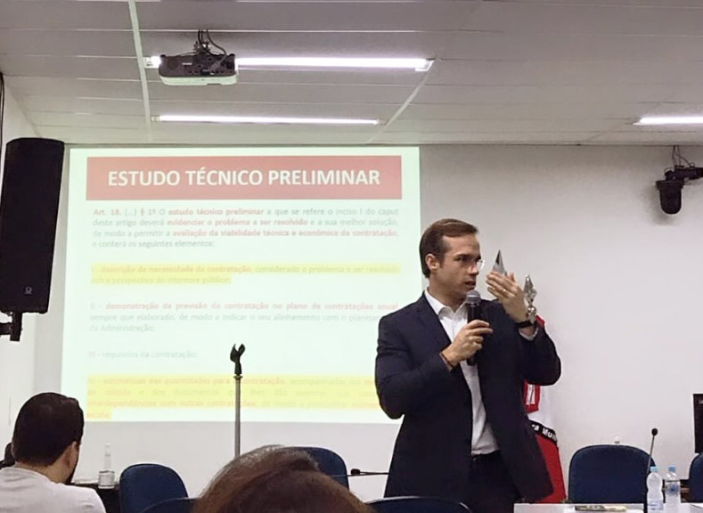 Curso sobre a nova Lei de Licitação oferecido pela Escola do Legislativo no começo de março