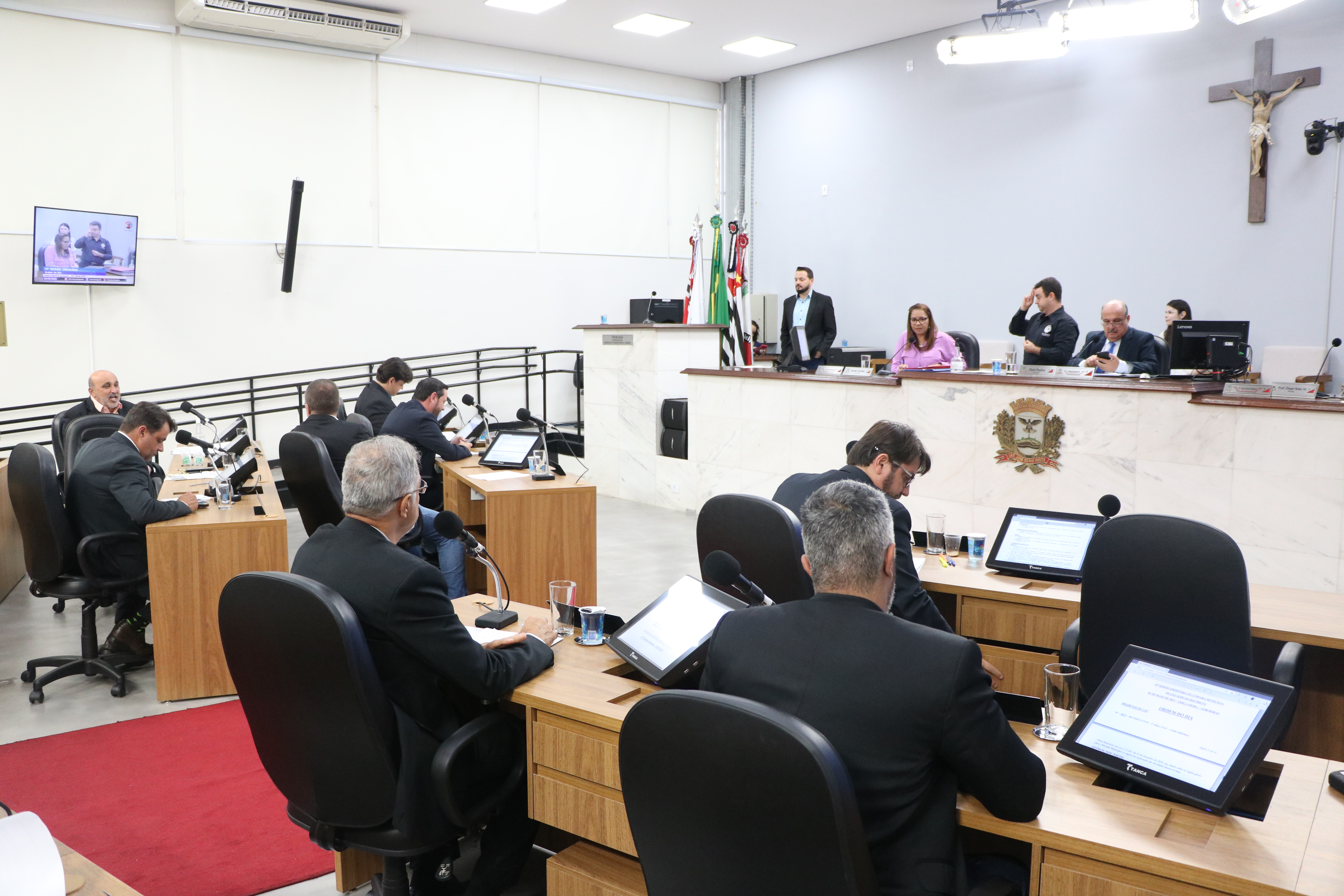 Vereadores aprovaram cinco das oito propostas da Ordem do Dia