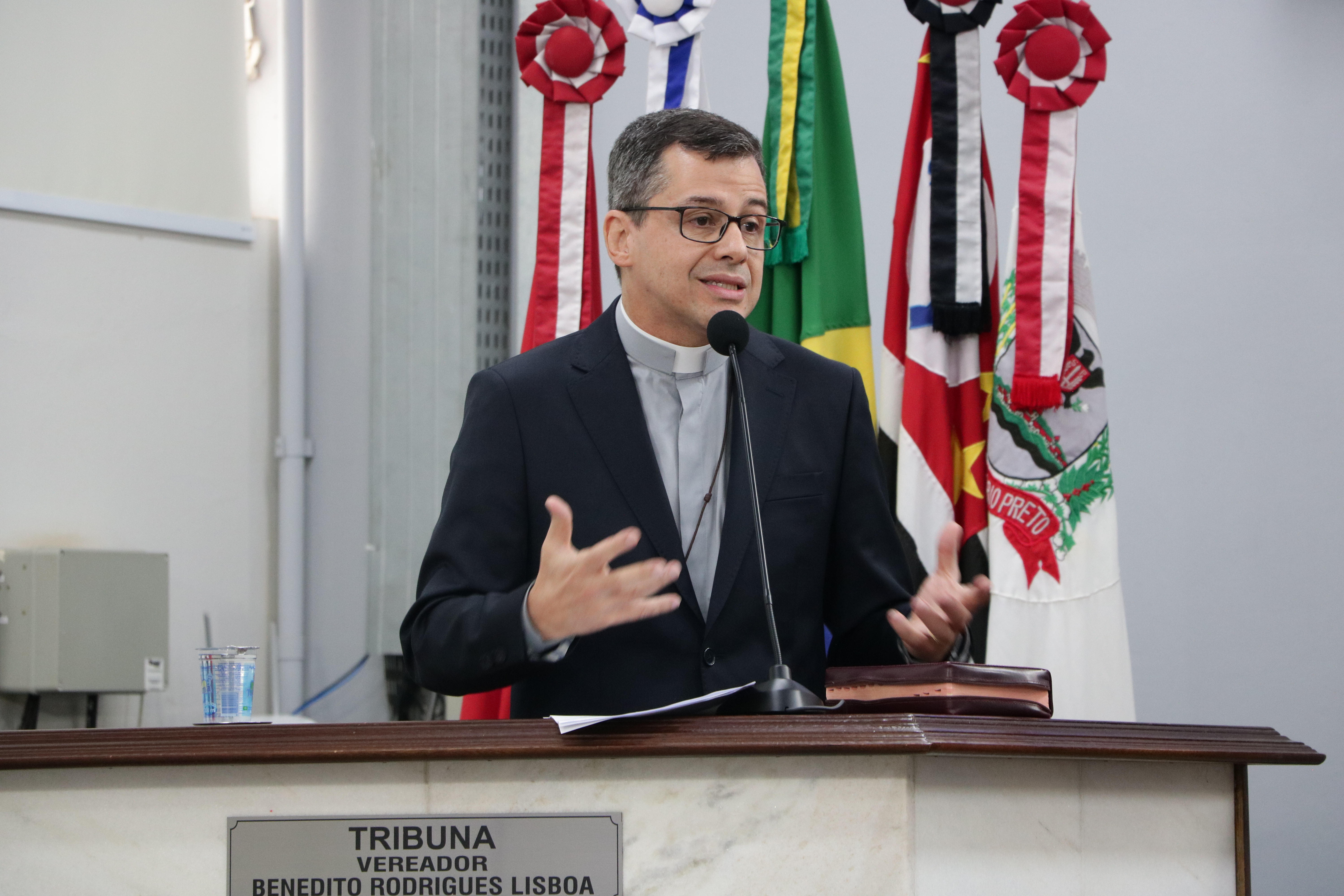 Padre Douglas Metran falou sobre o Dia do Nascituro e importância da vida desde a concepção
