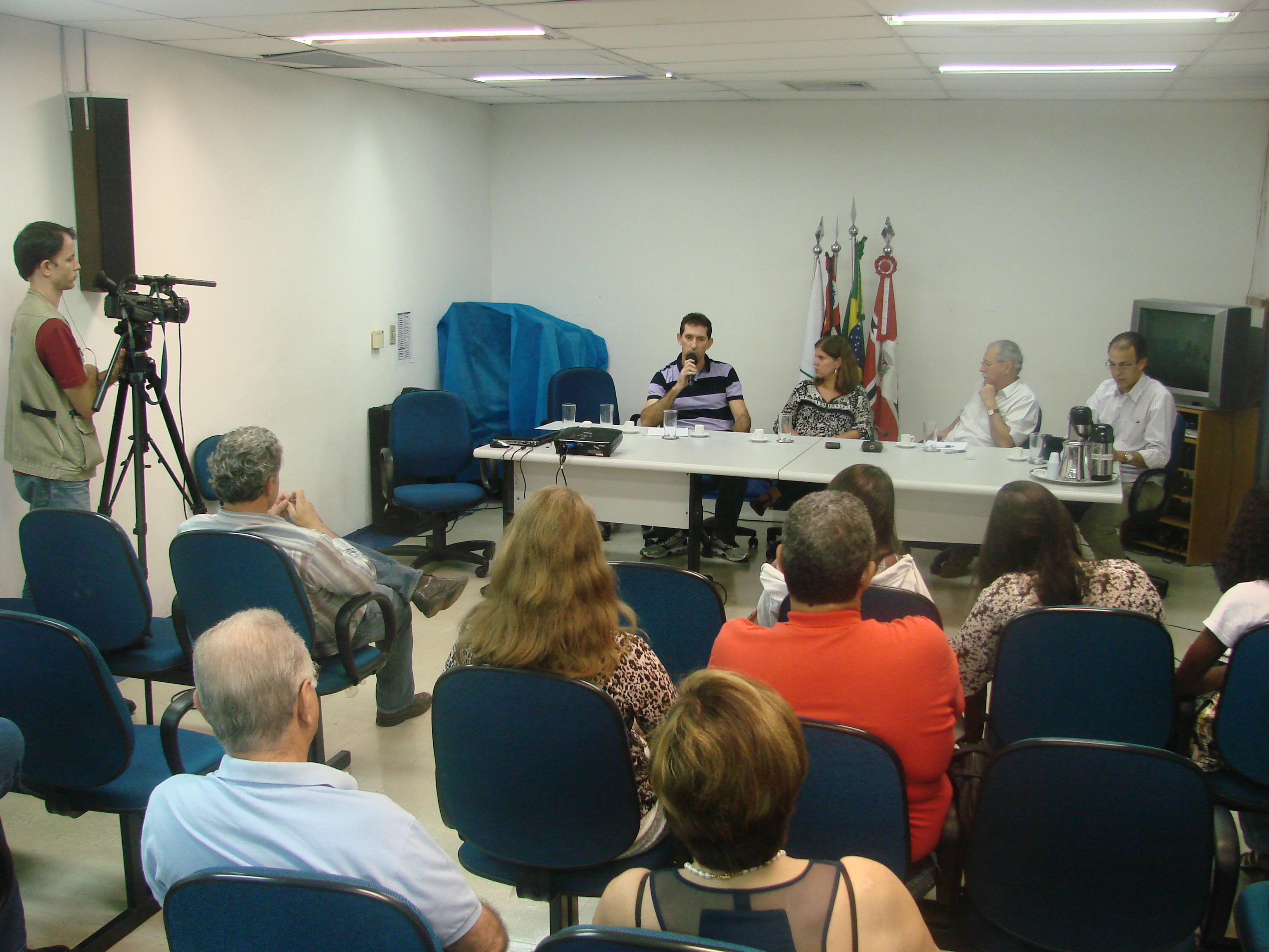 Arif Cais e Paulo Figueiredo foram os palestrantes