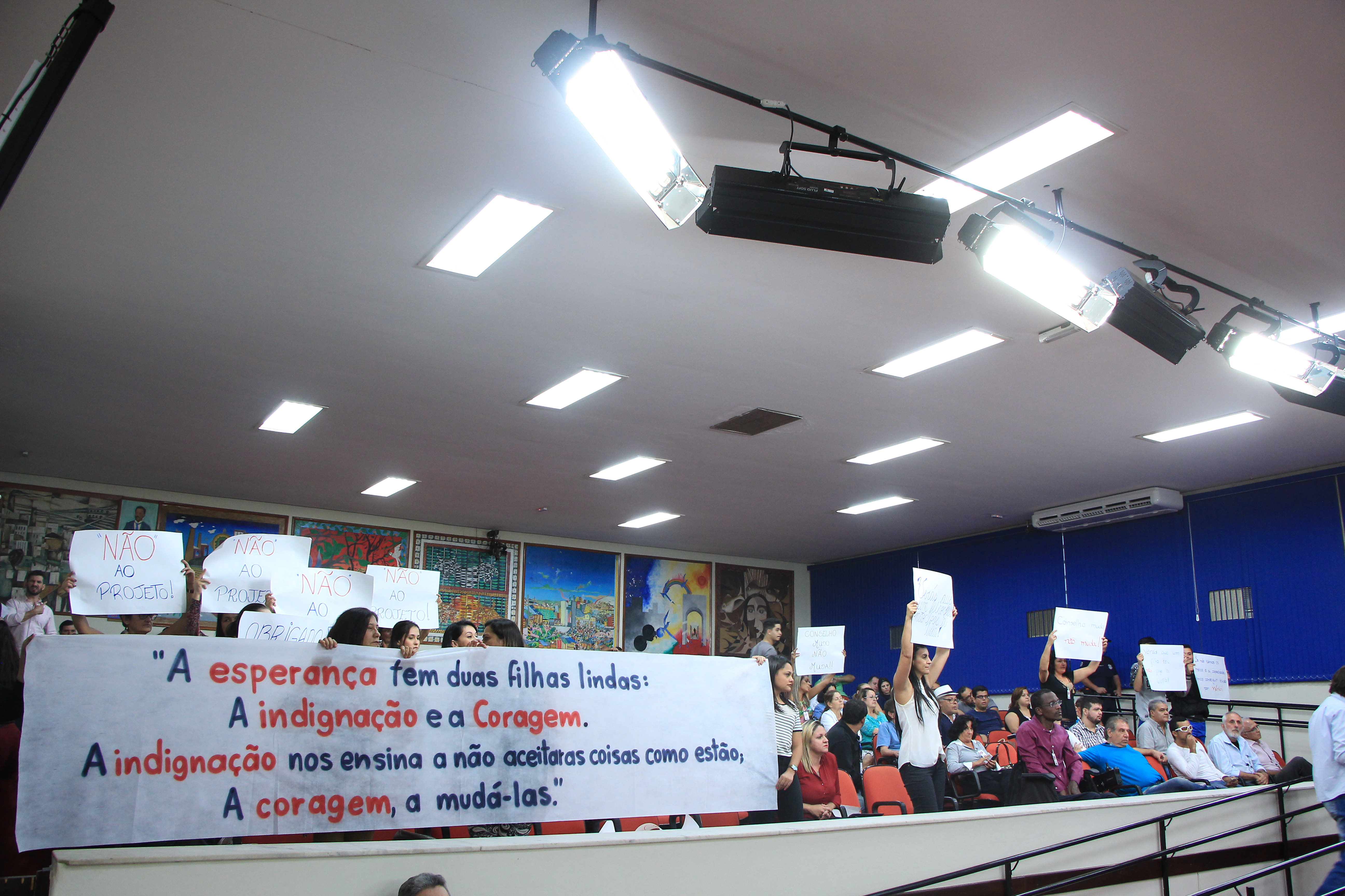 Conselheiros tutelares aguardam votação de Projeto de Lei Complementar