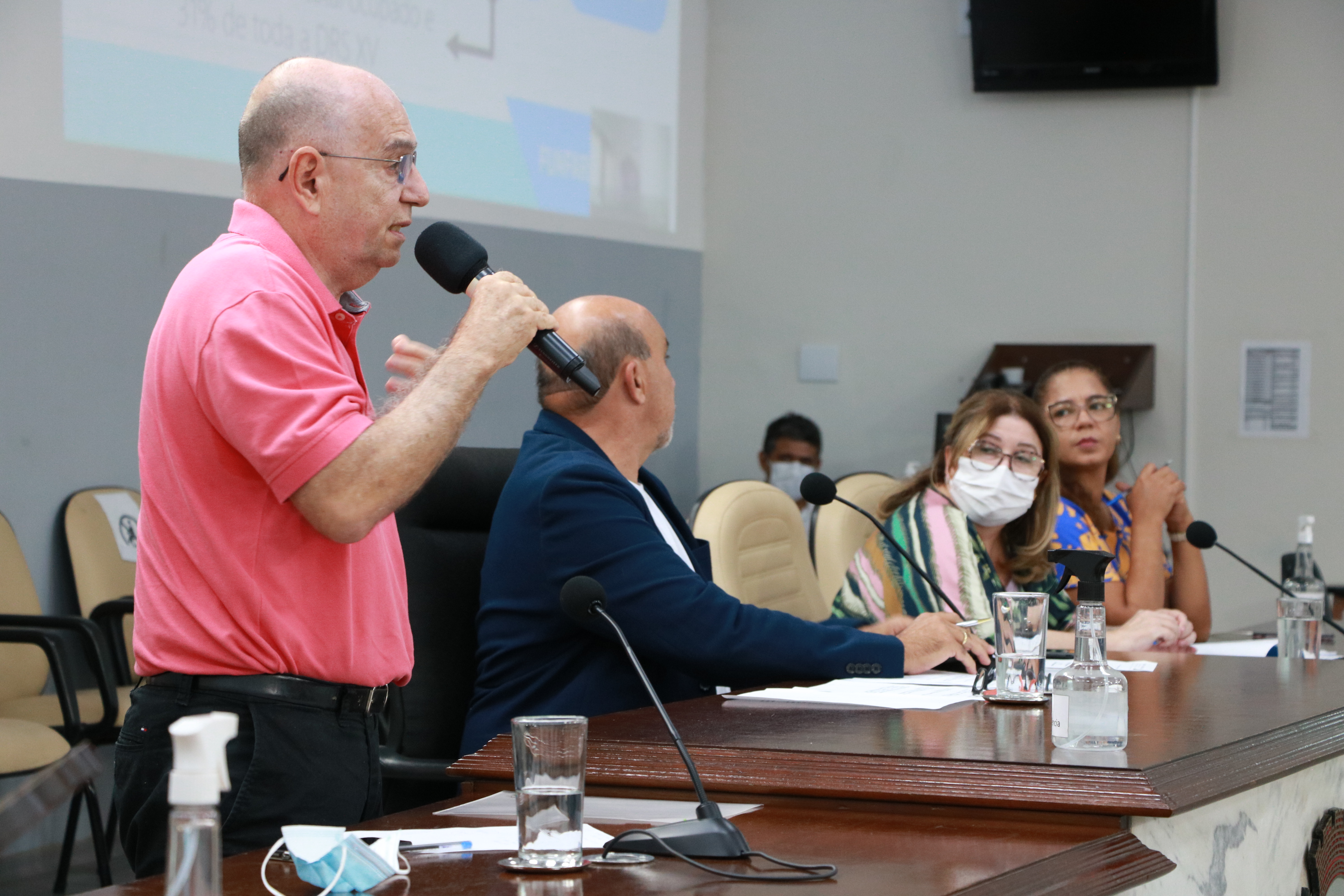 Jorge Fares: houve redução de leitos e aumento de demanda nos últimos 15 anos