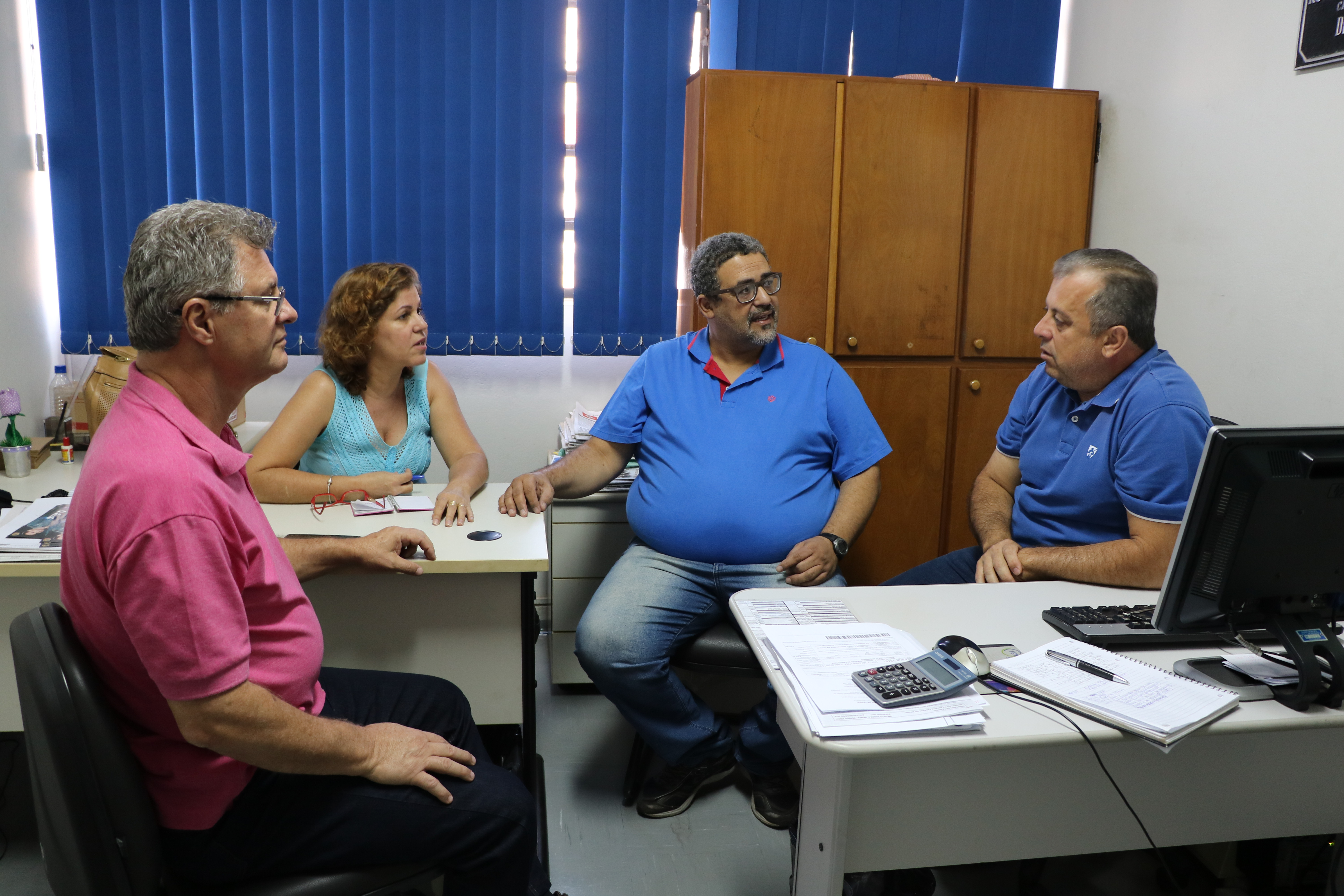 Jorge Menezes em reunião com representantes do Sindicato dos Servidores Municipais