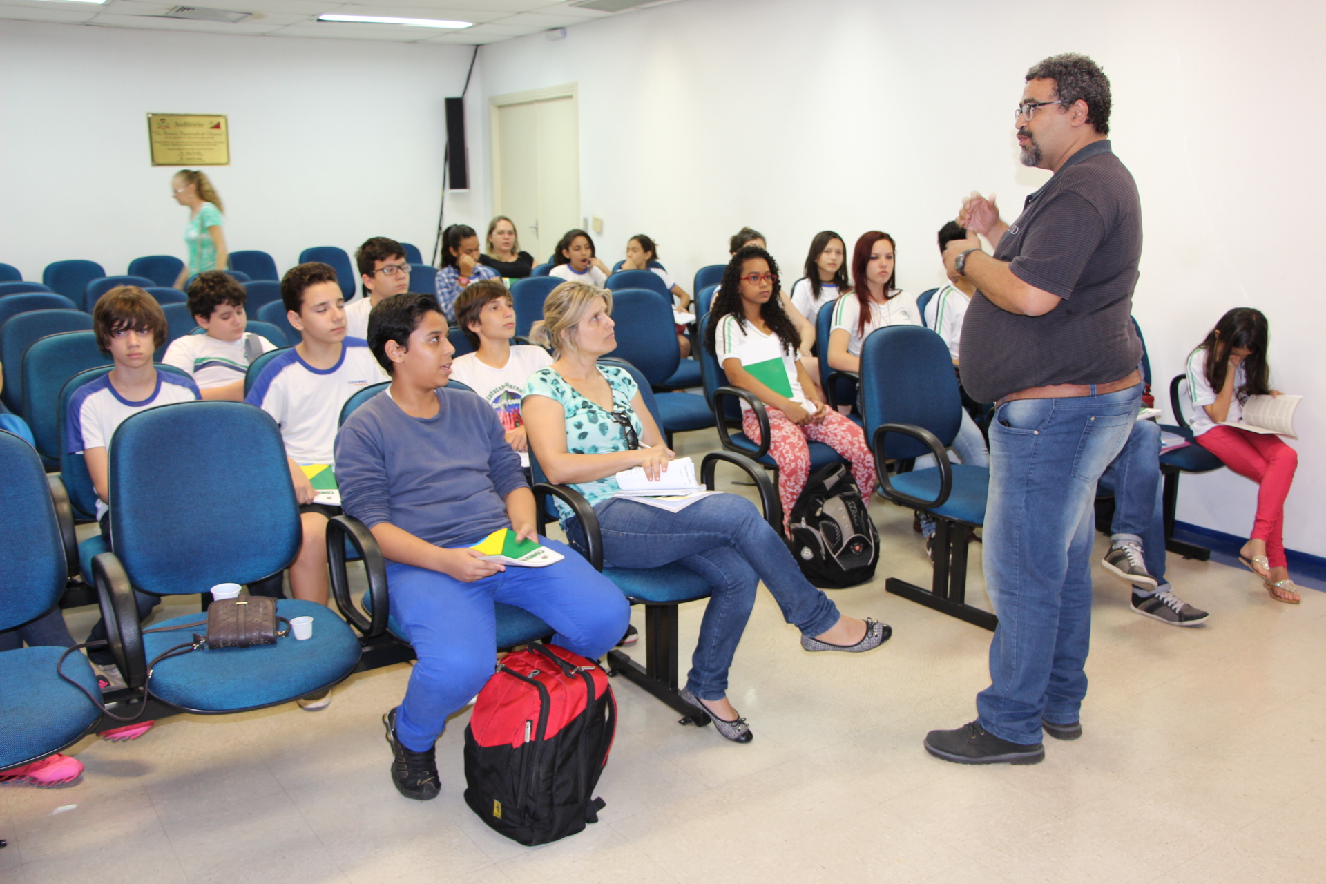 Objetivo é dar ferramentas ao exercício da legislatura mirim