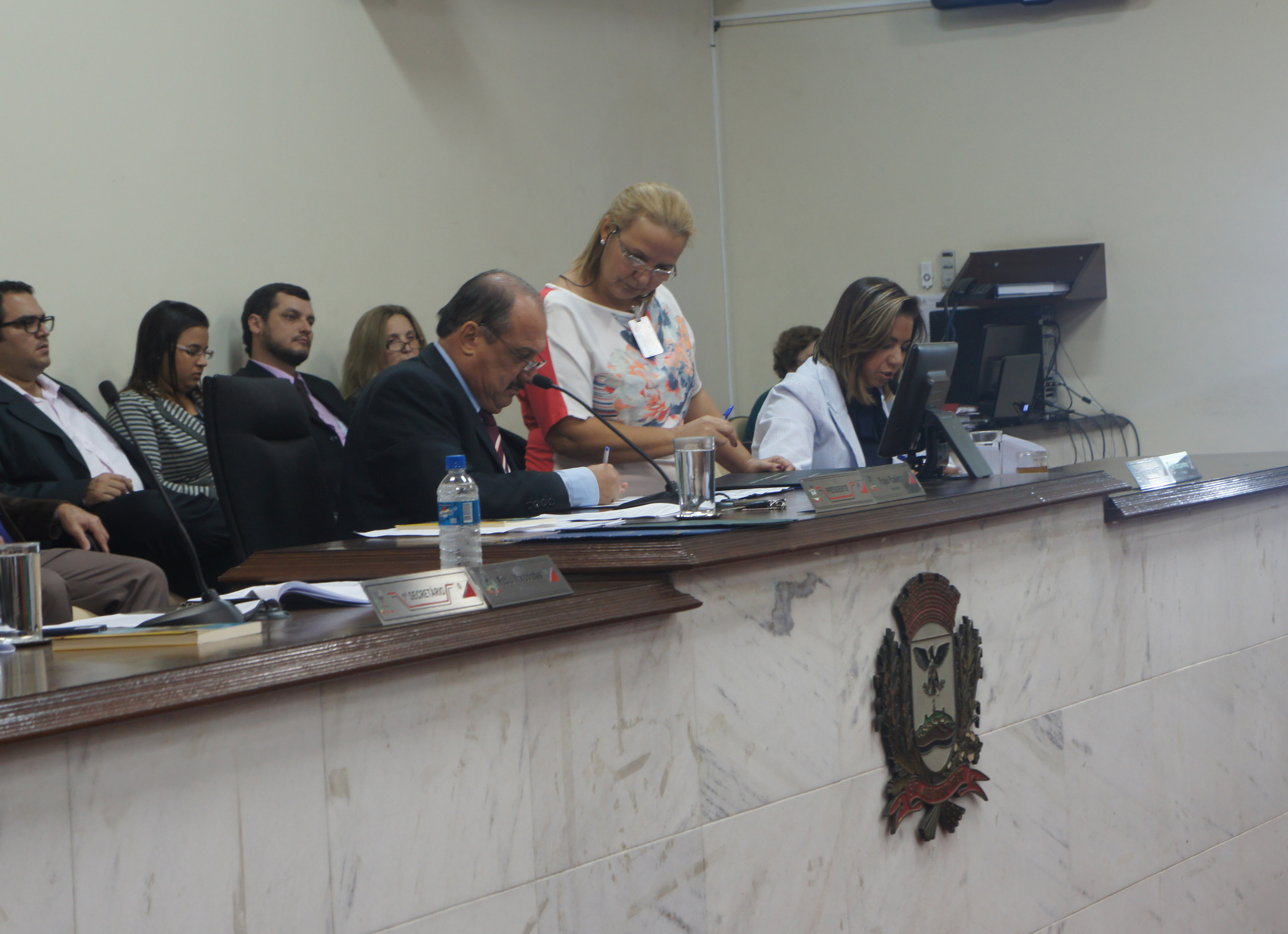 Seis projetos de lei estão na pauta para primeira discussão