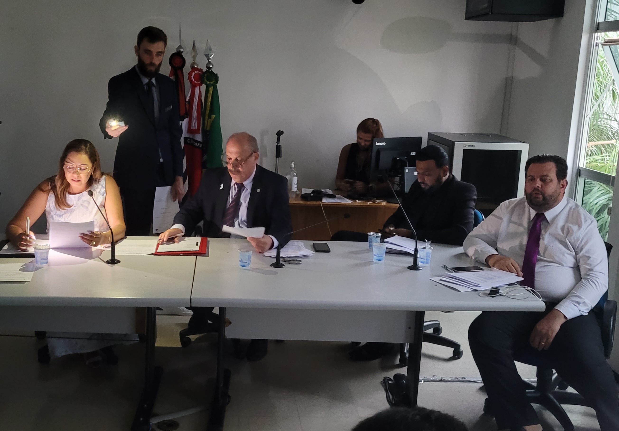 Sessões Extraordinárias tiveram de ser realizadas no auditório