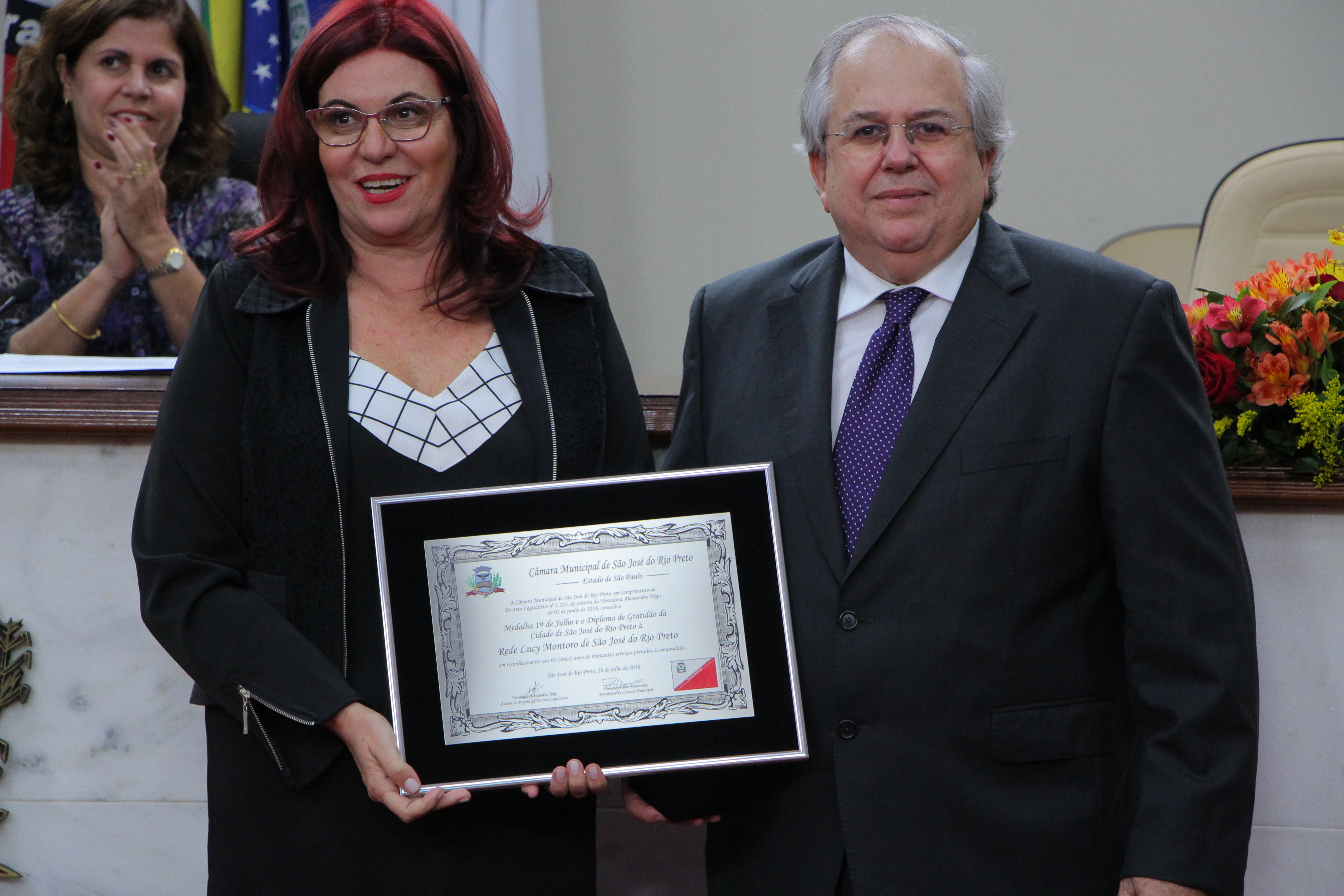 Médicos Regina Chueire e Horário Ramalho recebem a homenagem ao Lucy Montoro