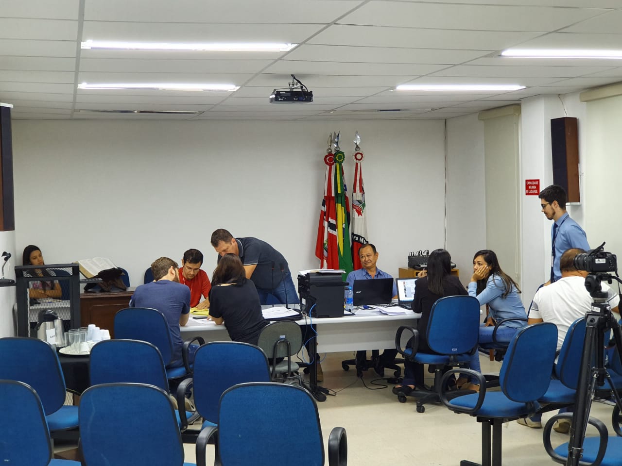 Comissão de licitação da Câmara realiza pregão eletrônico