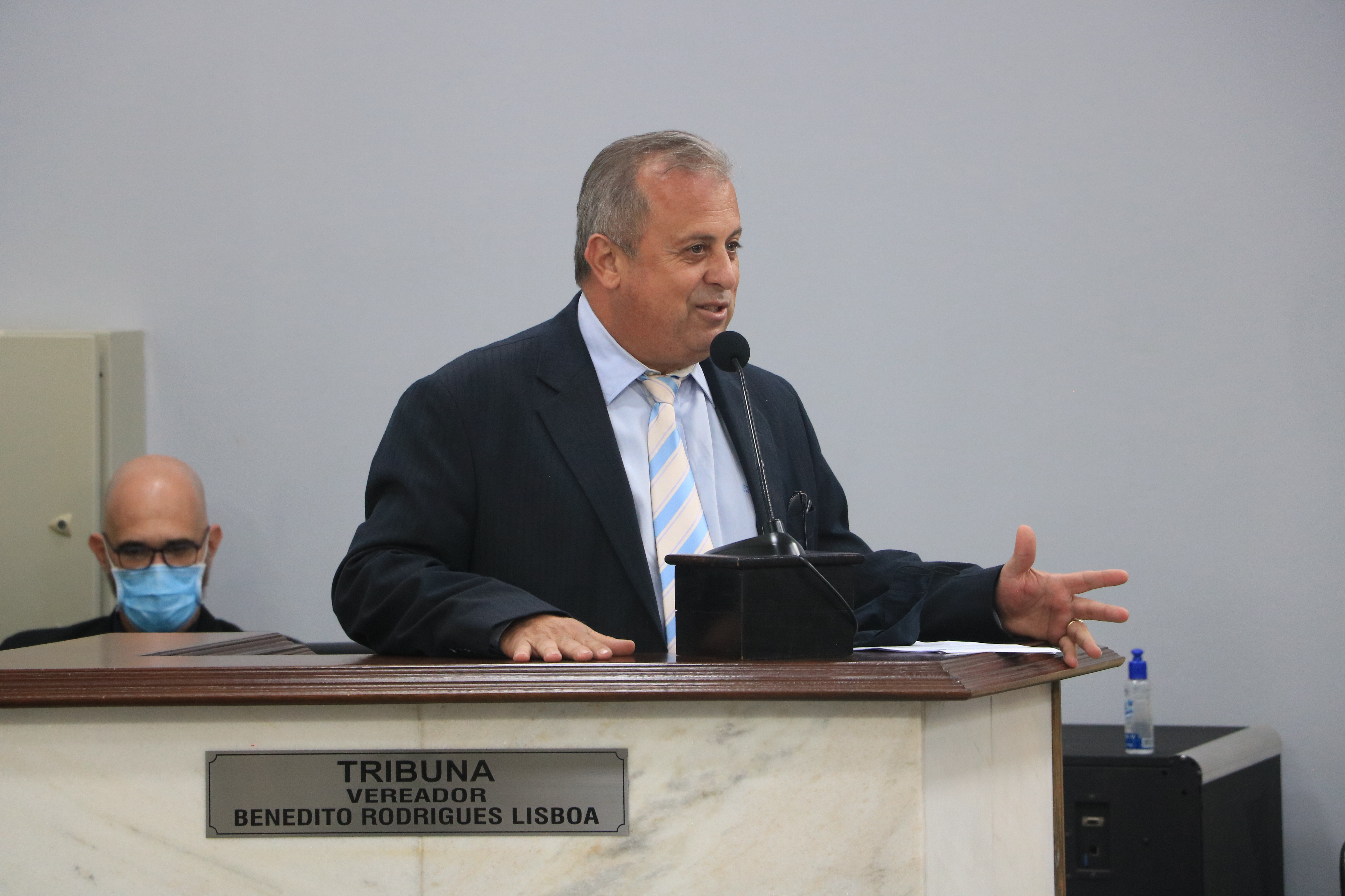 Proposta de Menezes e Branco isenta IPTU dos meses de março e abril