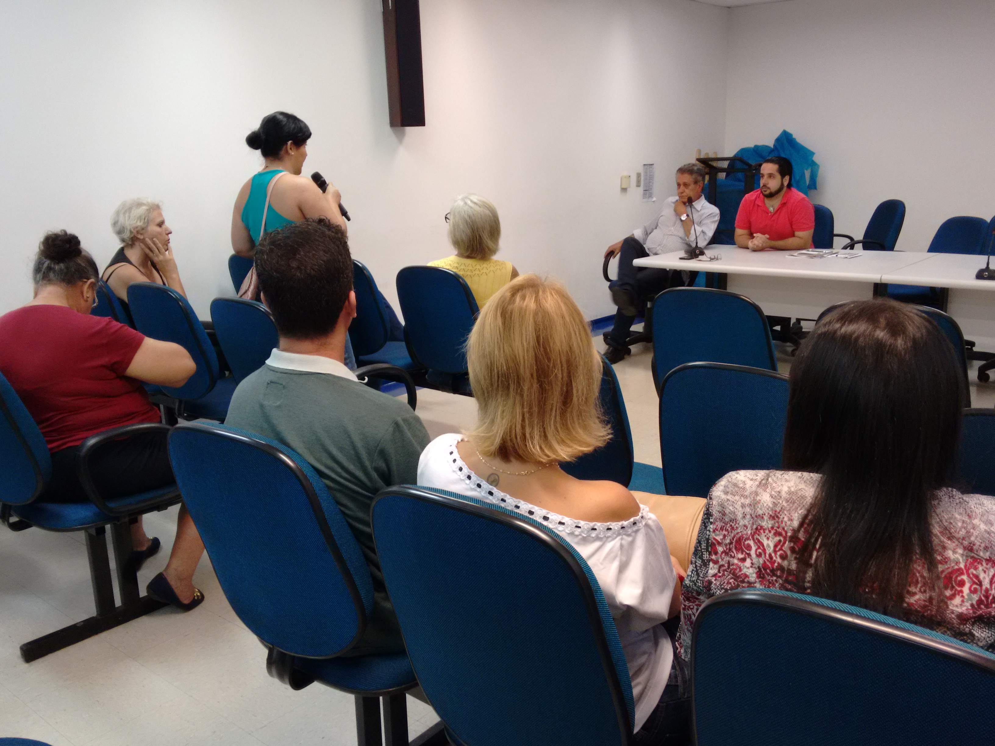 Protetores dos animais debateram projetos de lei e outras ações no auditório da Câmara