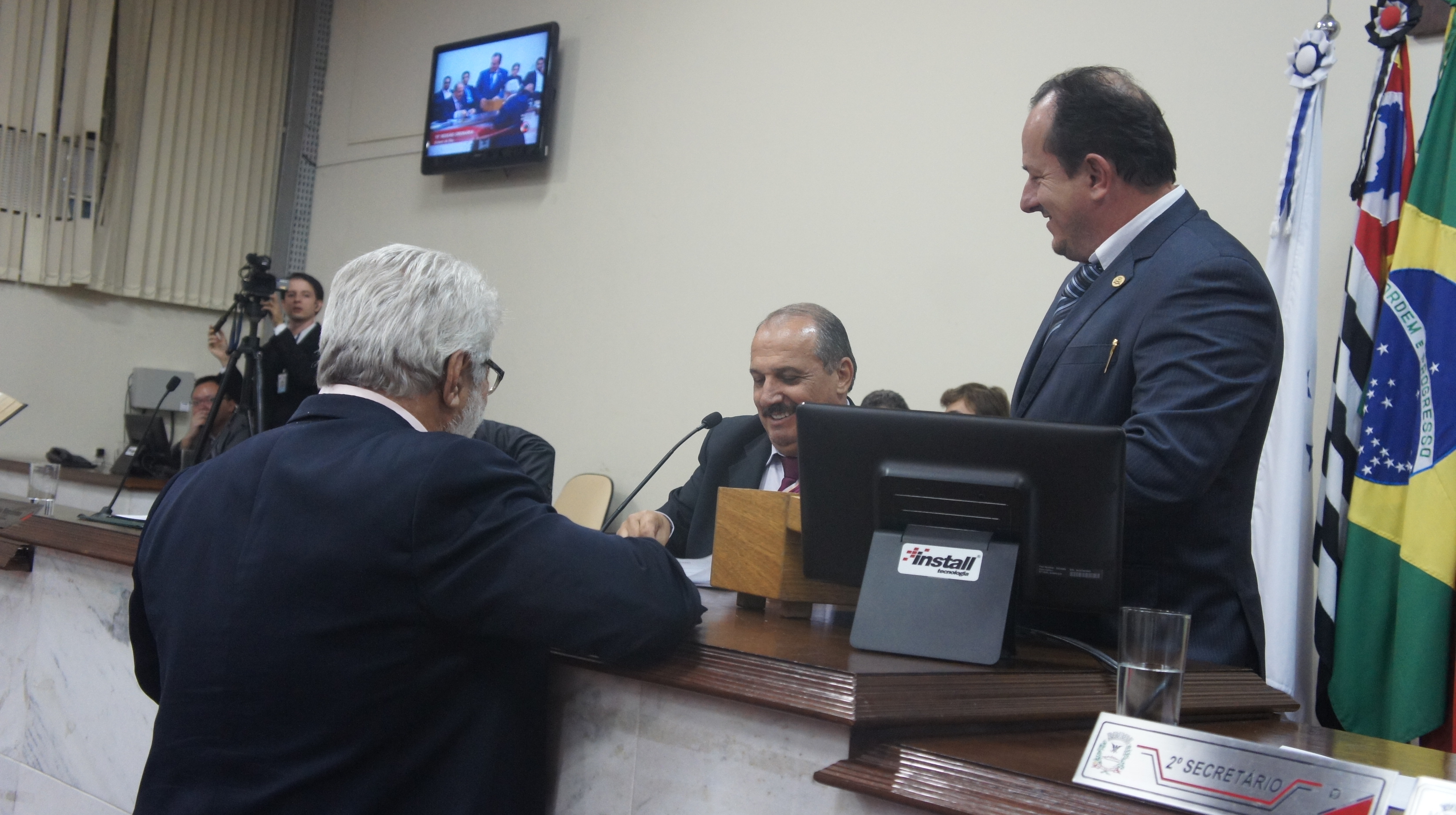 Nomes dos vereadores que compõem a CEI foram sorteados durante a Sessão